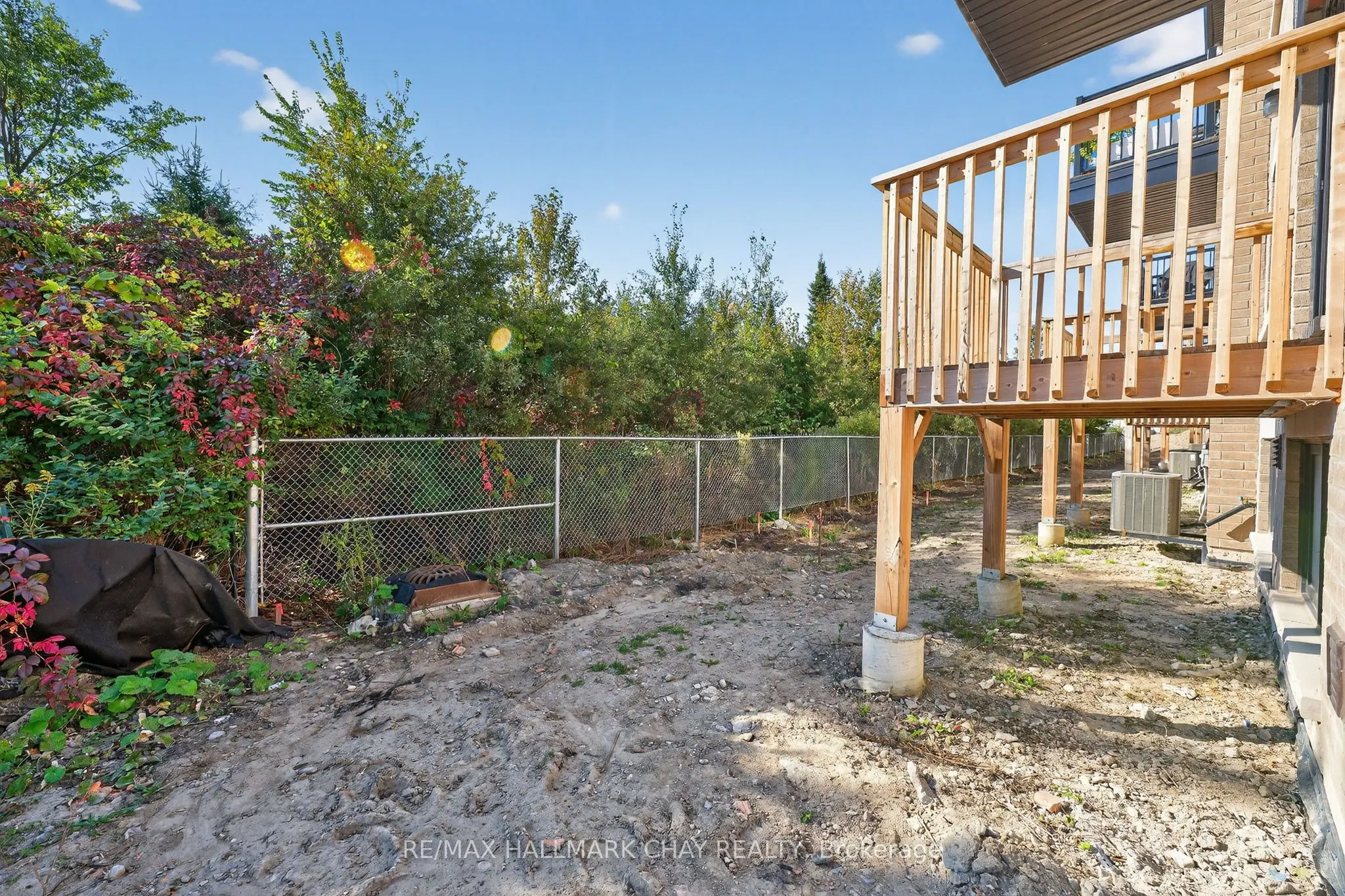 22 Blue Forest Crescent