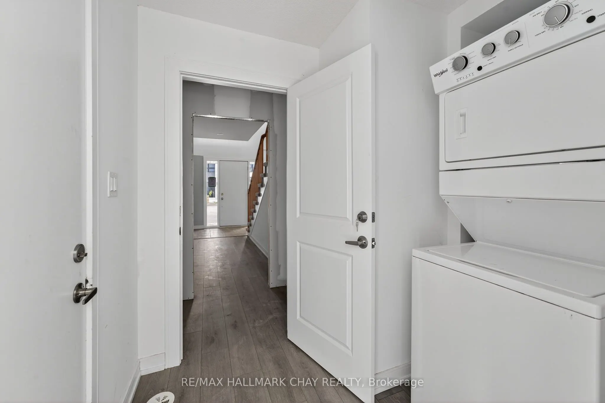 22 Blue Forest Crescent