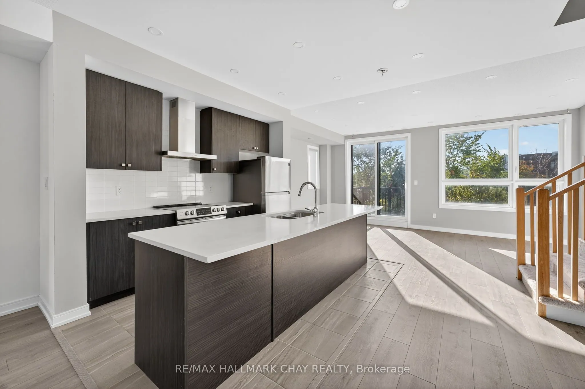 22 Blue Forest Crescent
