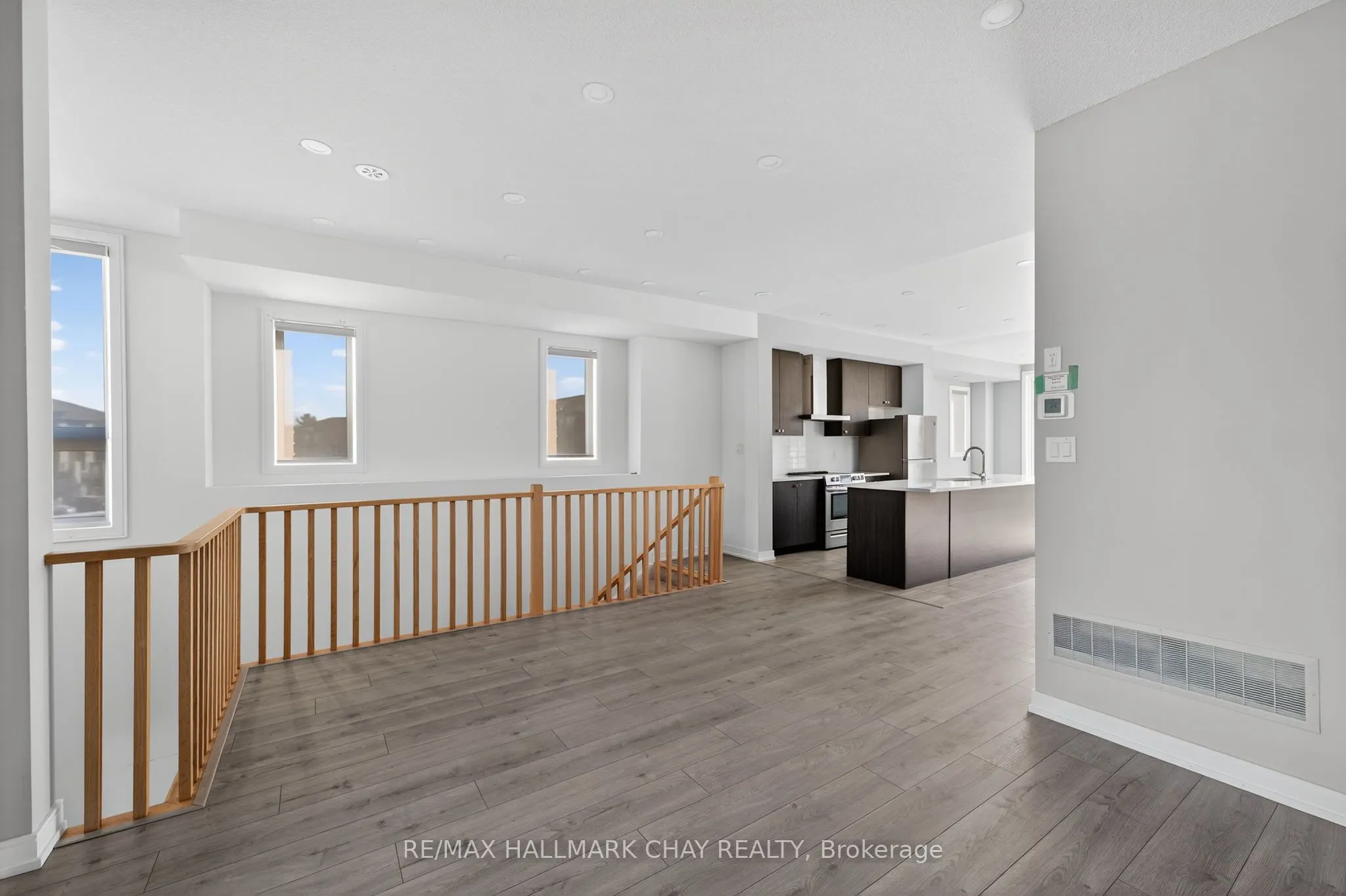 22 Blue Forest Crescent