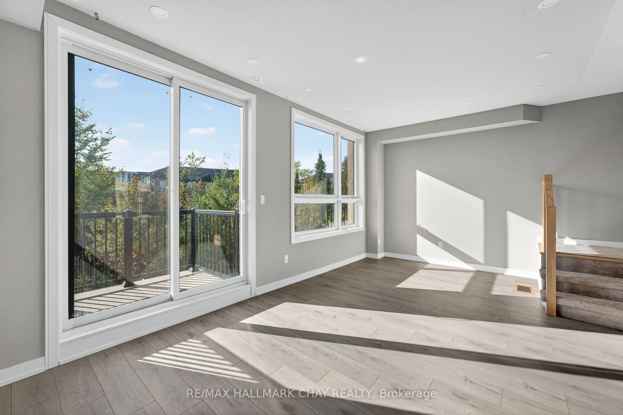 22 Blue Forest Crescent