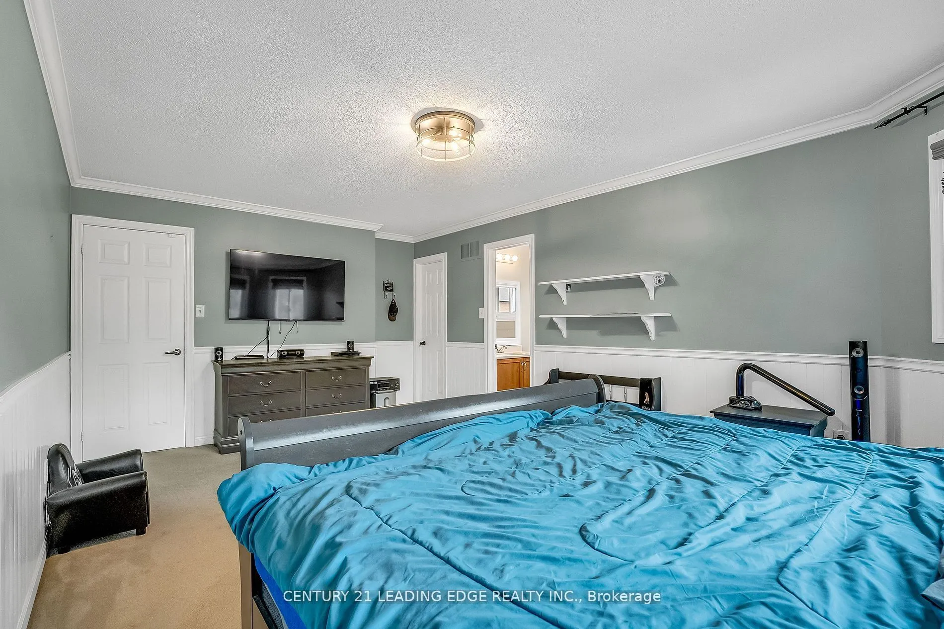 21 Brushwood Crescent
