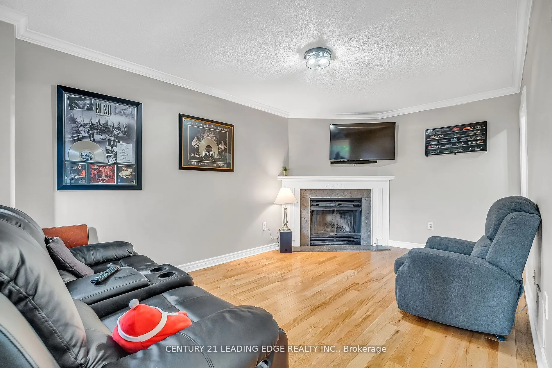 21 Brushwood Crescent