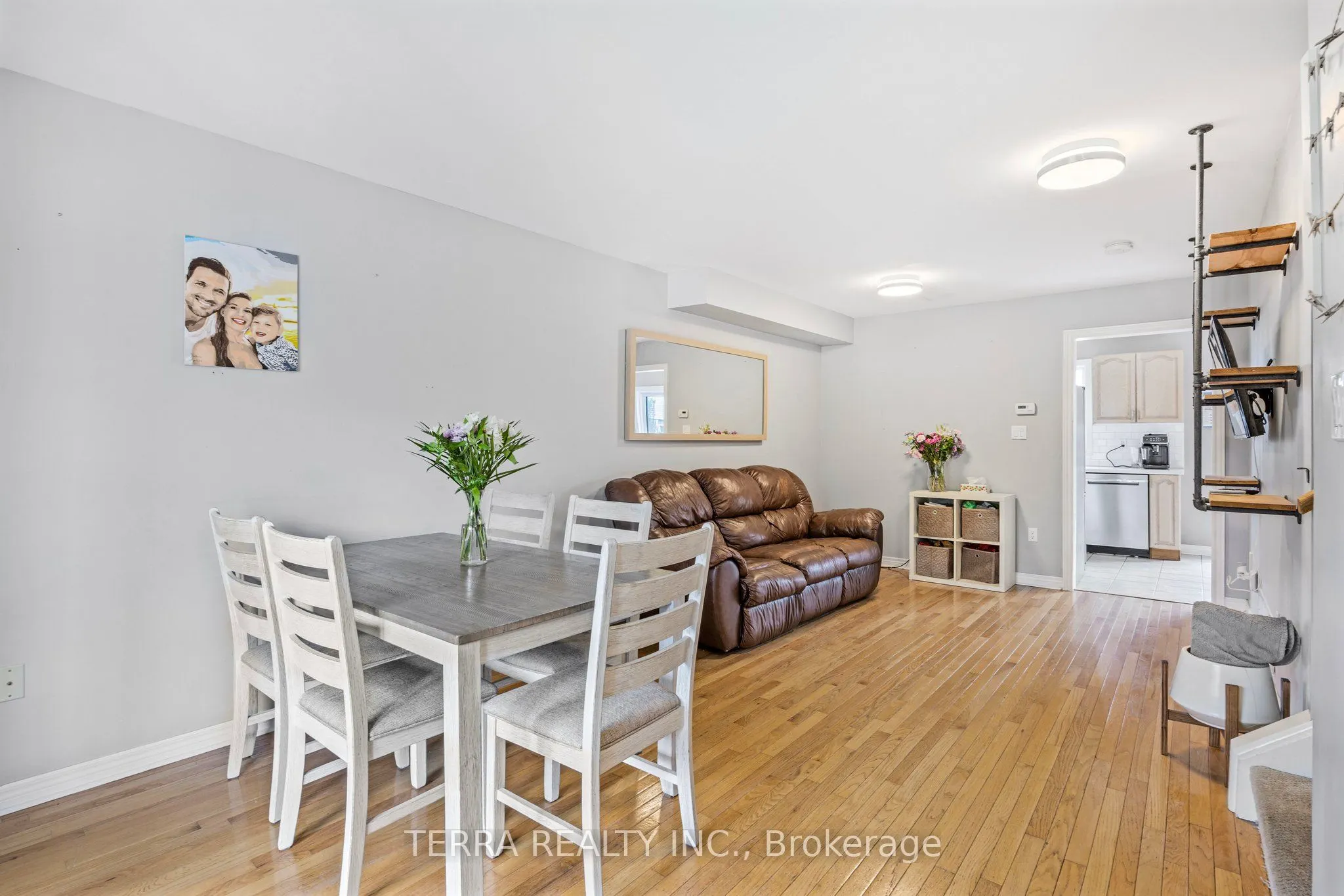 114 Thrushwood Drive