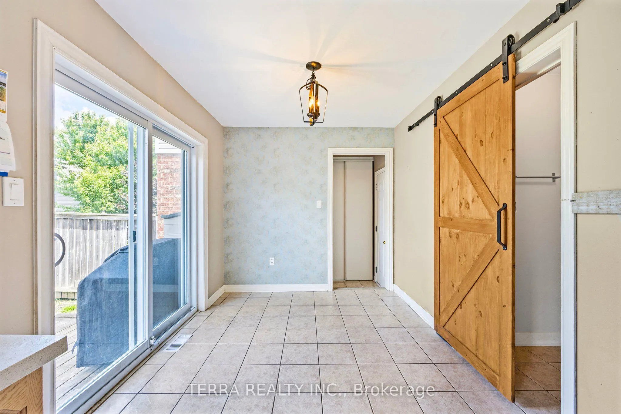 114 Thrushwood Drive