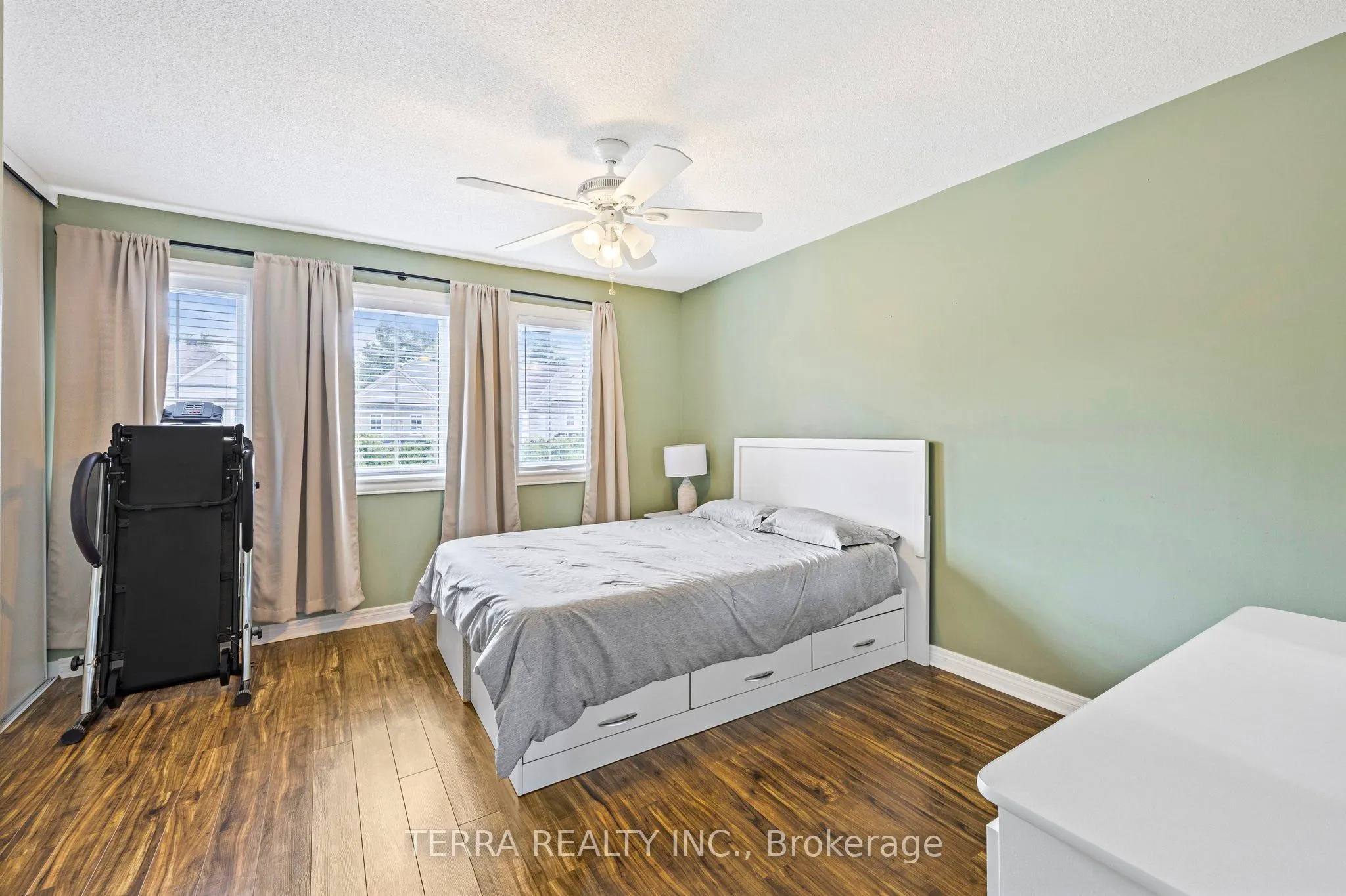 114 Thrushwood Drive