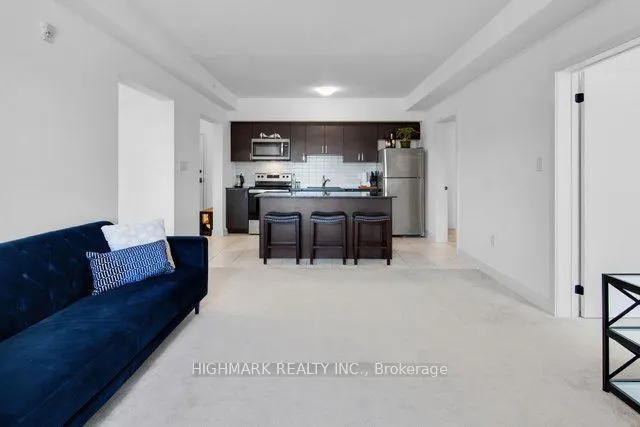 6 Spice Way, #405