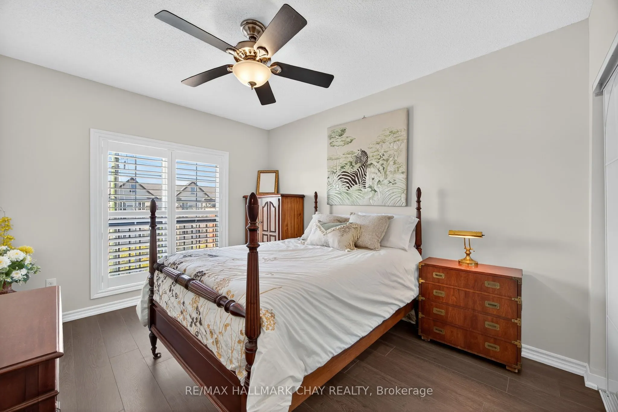 39 Ferndale Drive S, #405