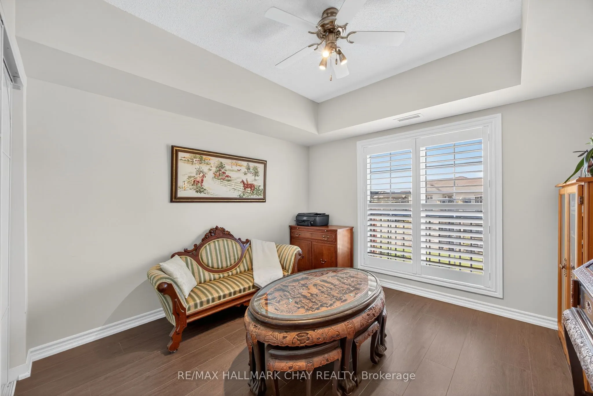 39 Ferndale Drive S, #405