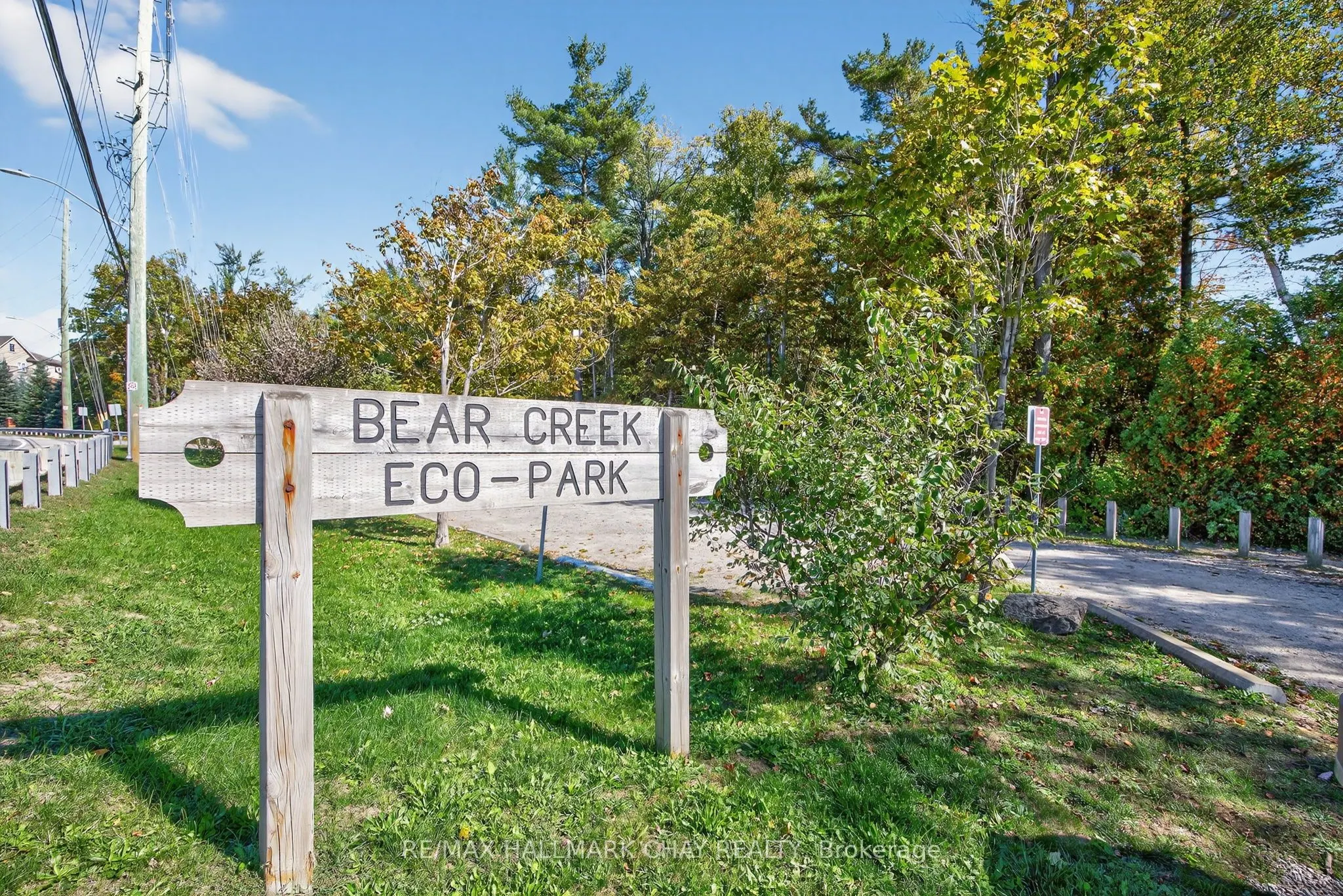 39 Ferndale Drive S, #405