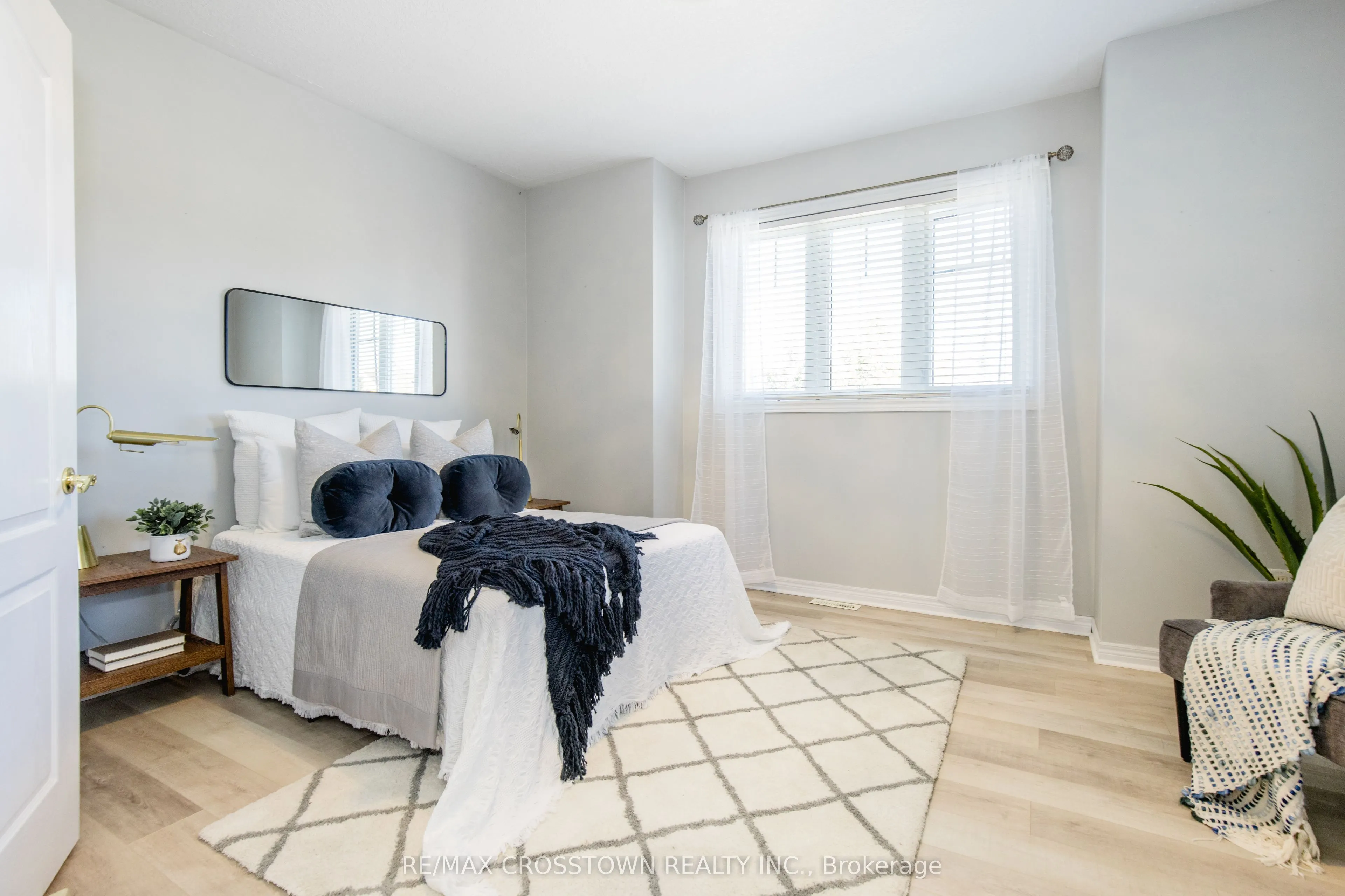 62 Windsor Crescent