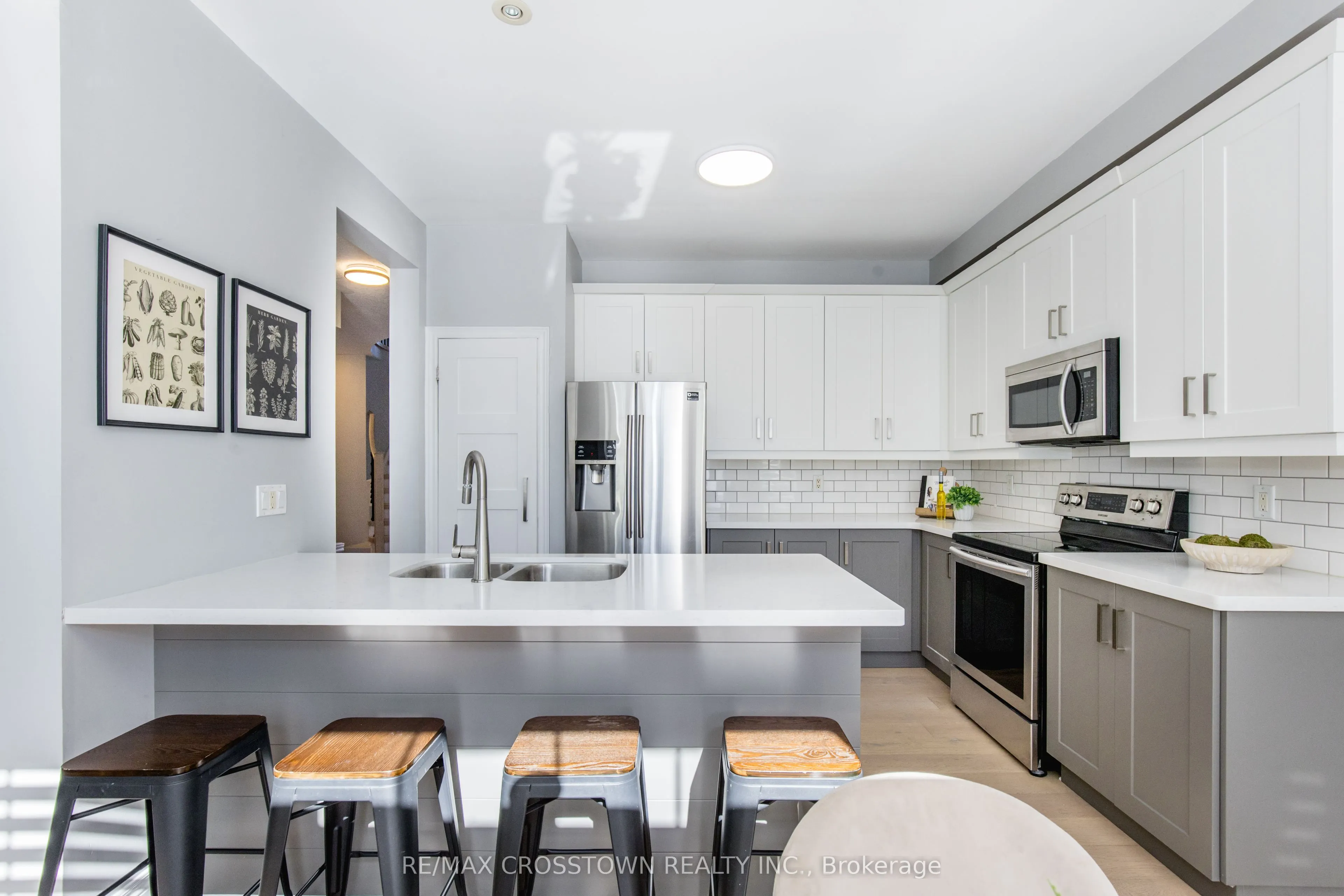 62 Windsor Crescent