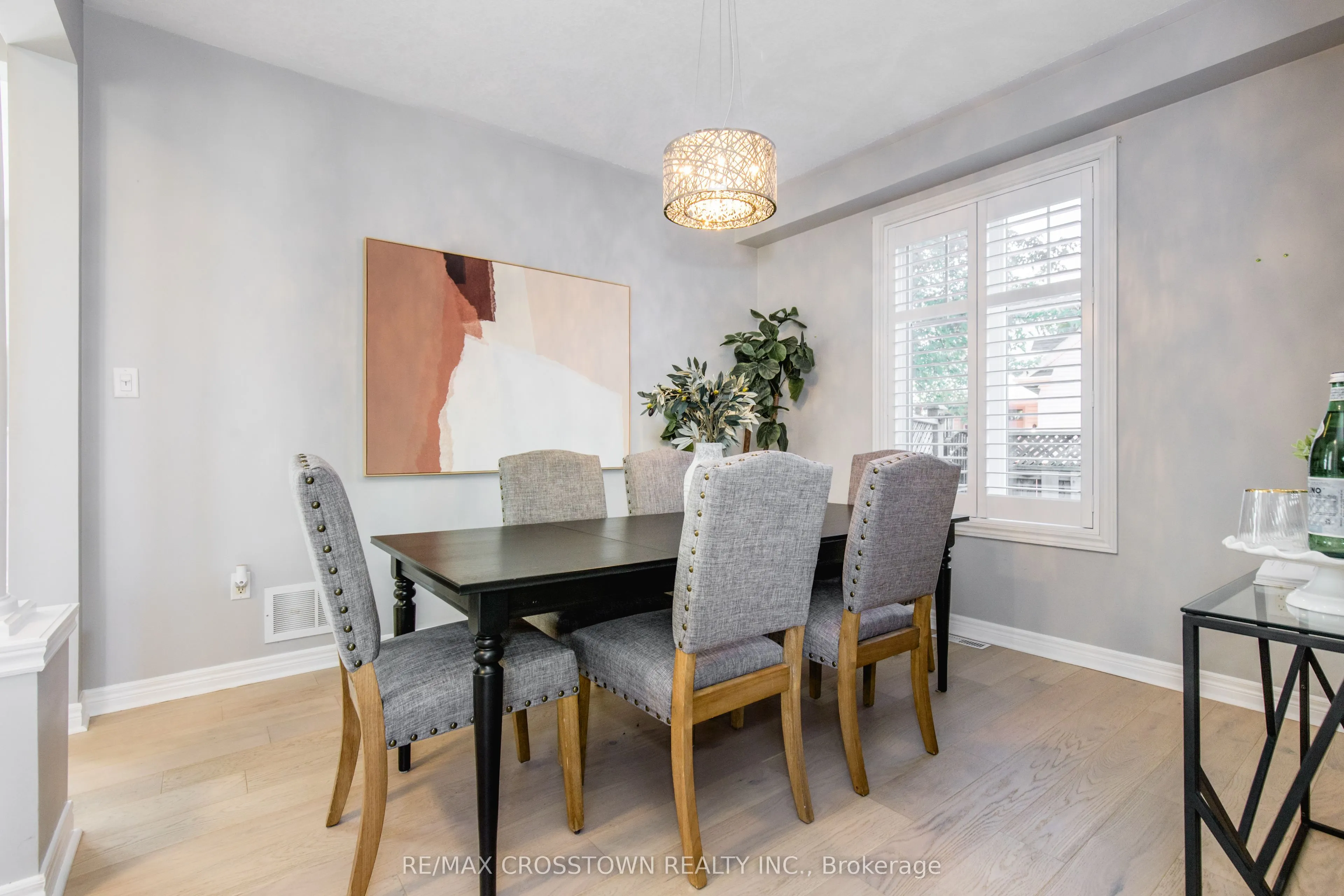 62 Windsor Crescent