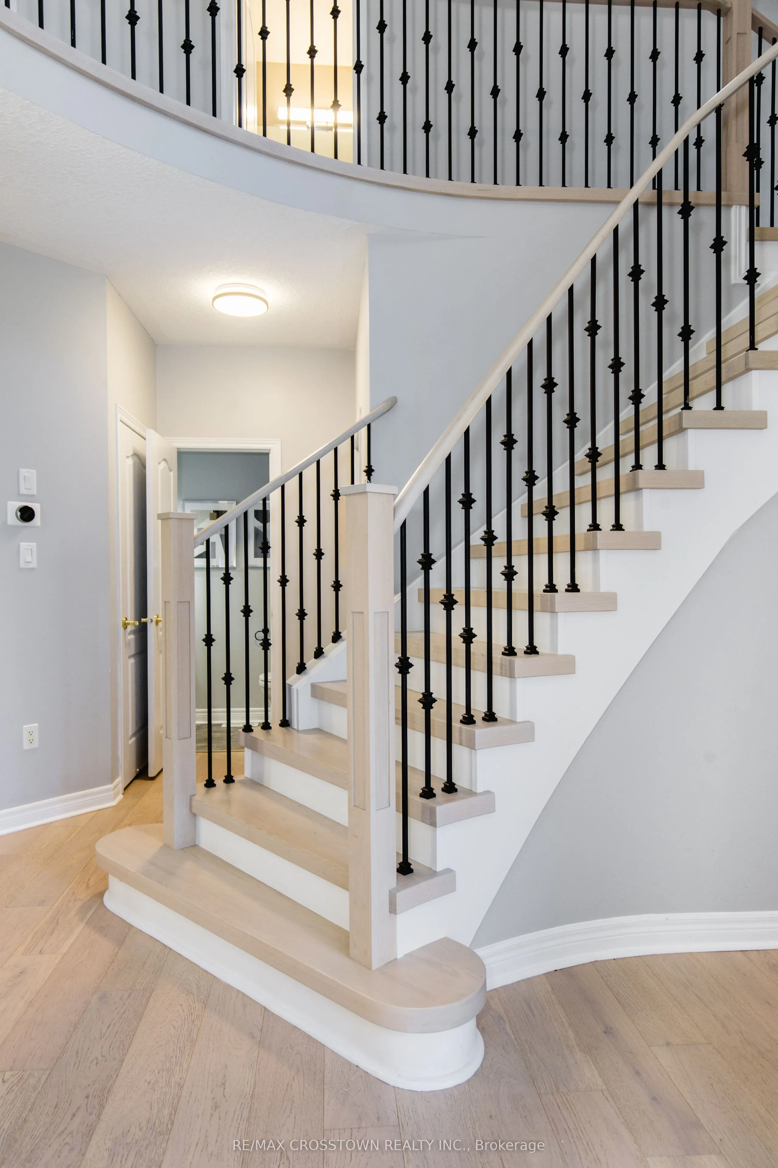 62 Windsor Crescent
