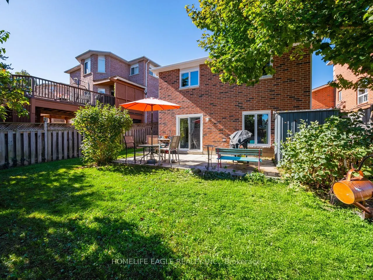 15 Brown Wood Drive