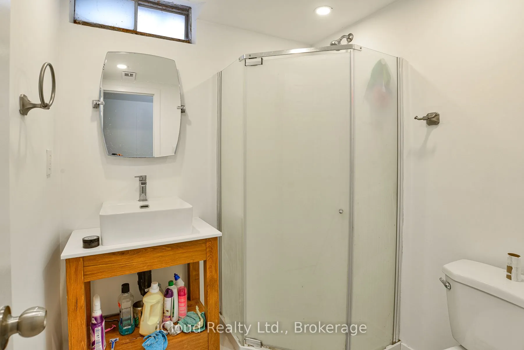 34 Kipling Place