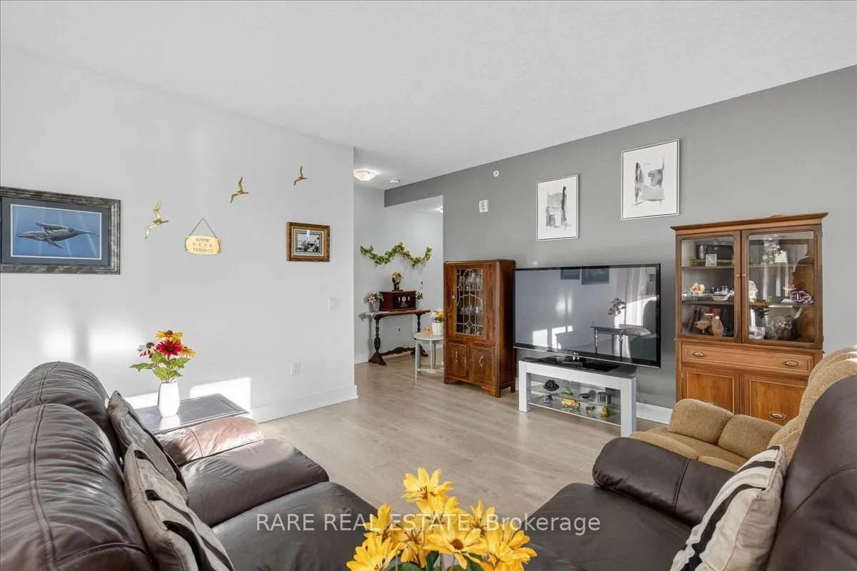 5 Chef Lane, #402