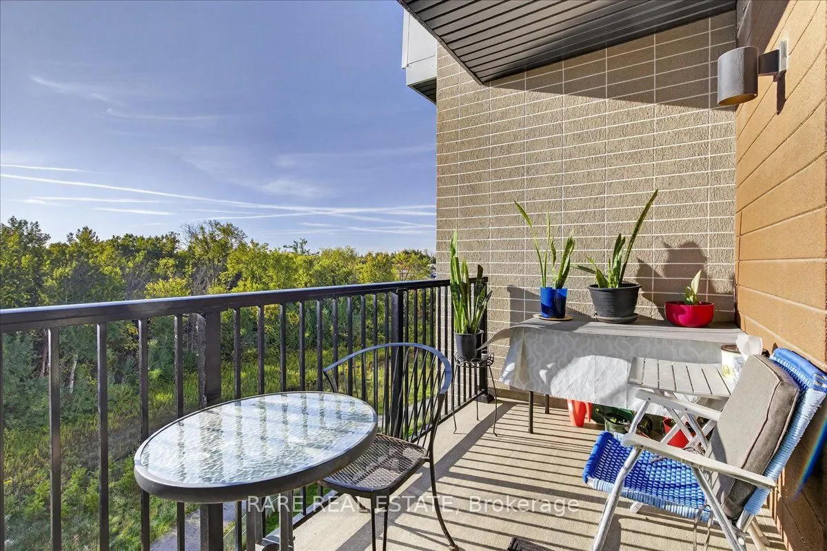 5 Chef Lane, #402