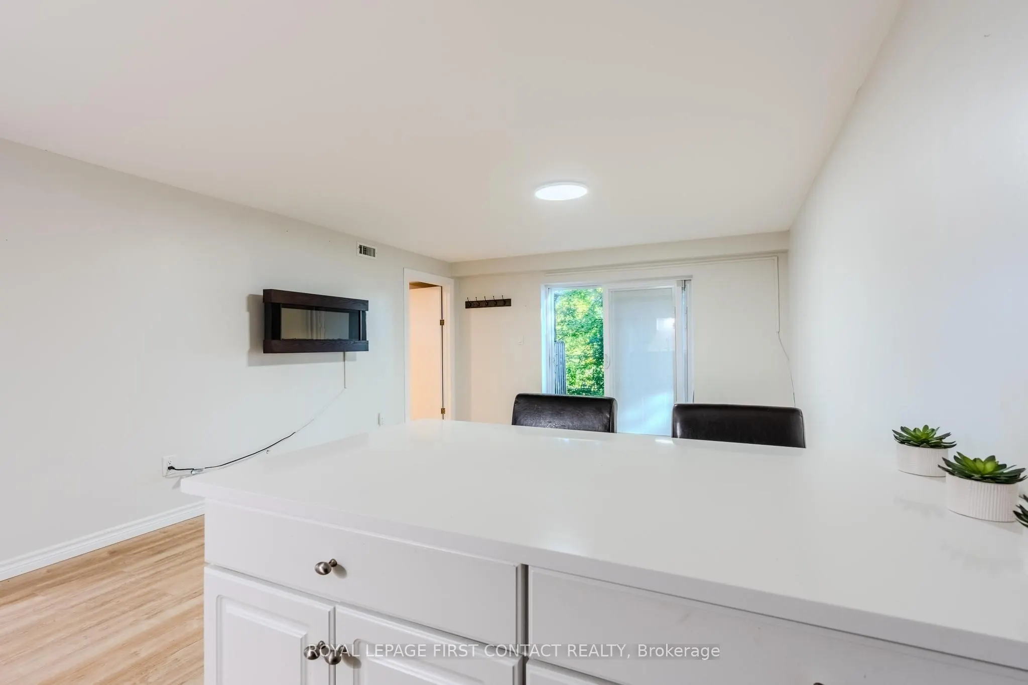 312 Barnett Avenue