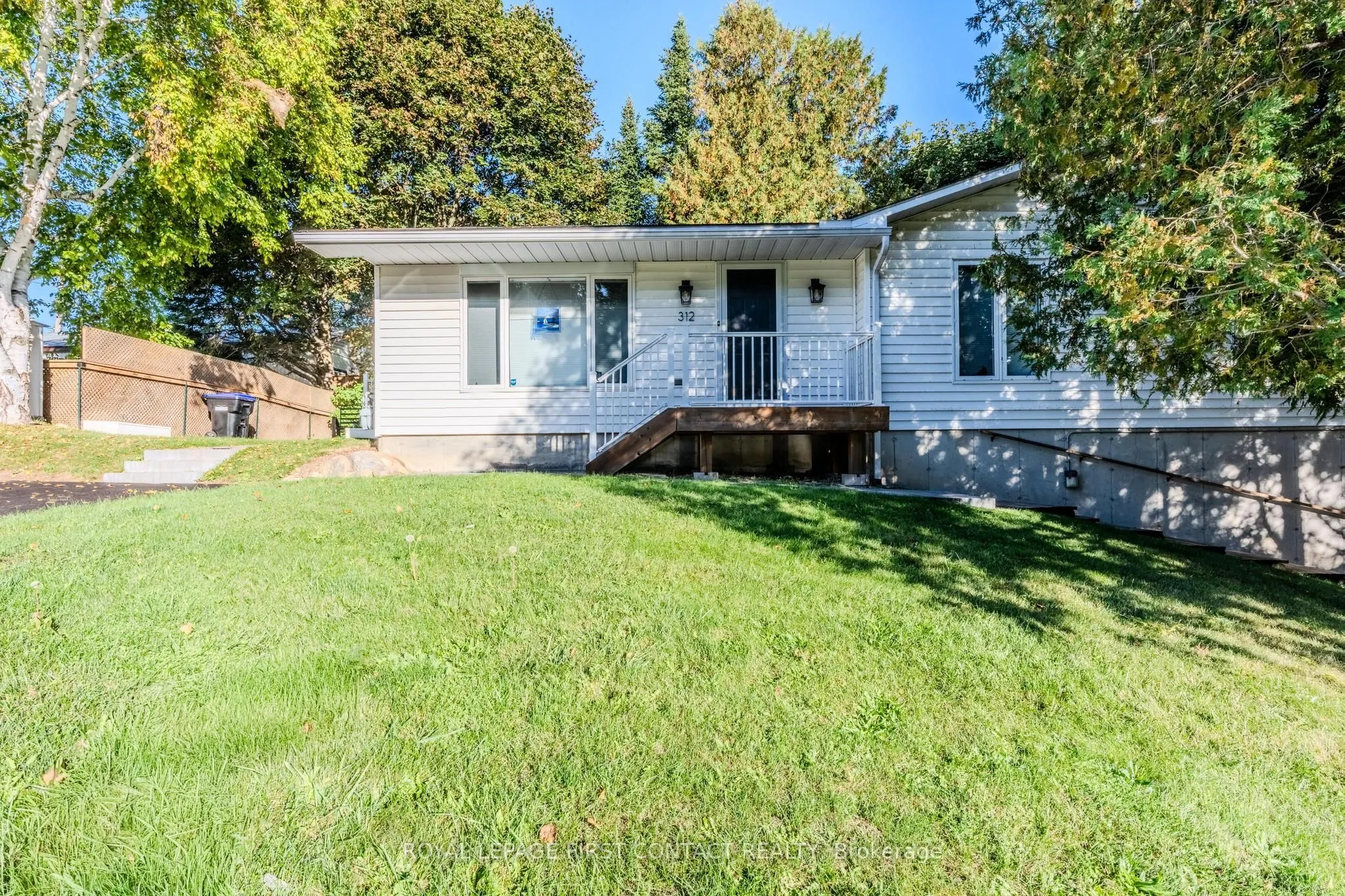 312 Barnett Avenue