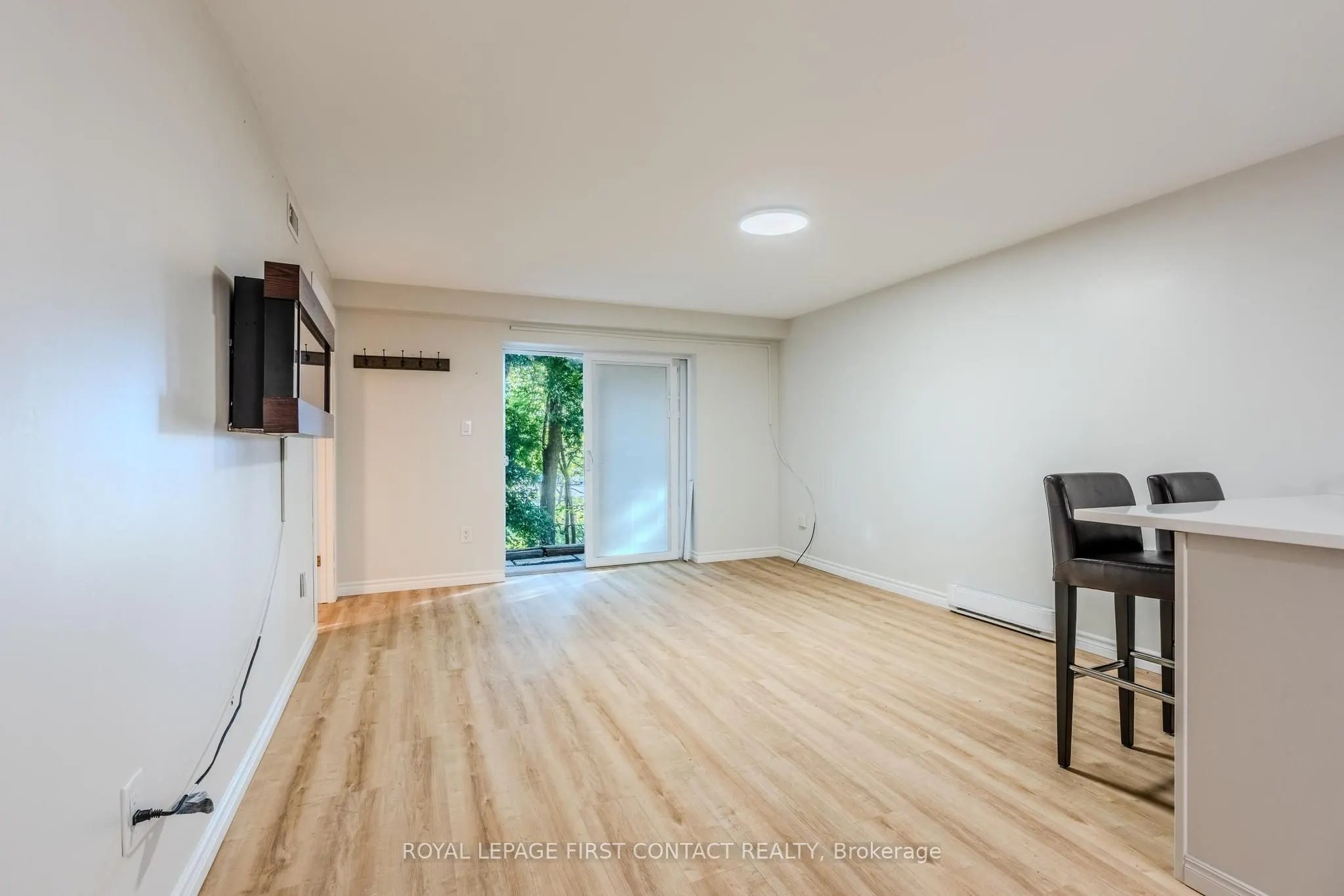 312 Barnett Avenue