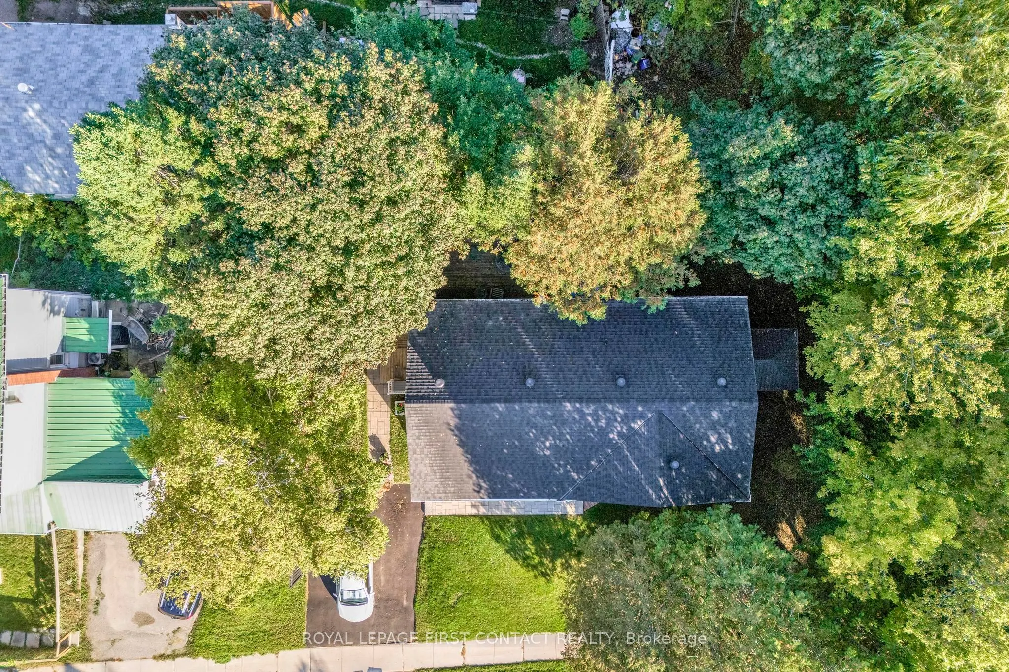 312 Barnett Avenue