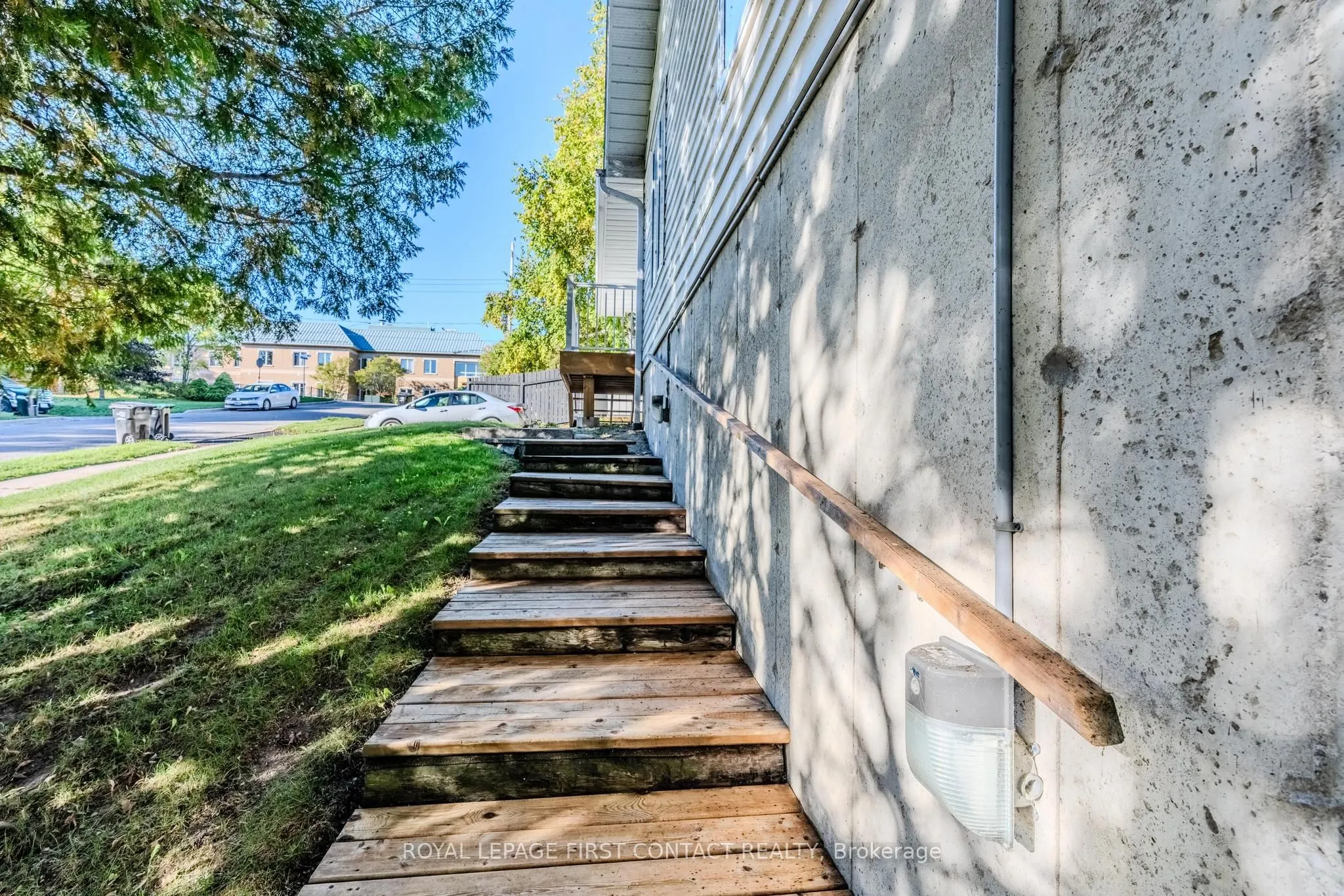 312 Barnett Avenue