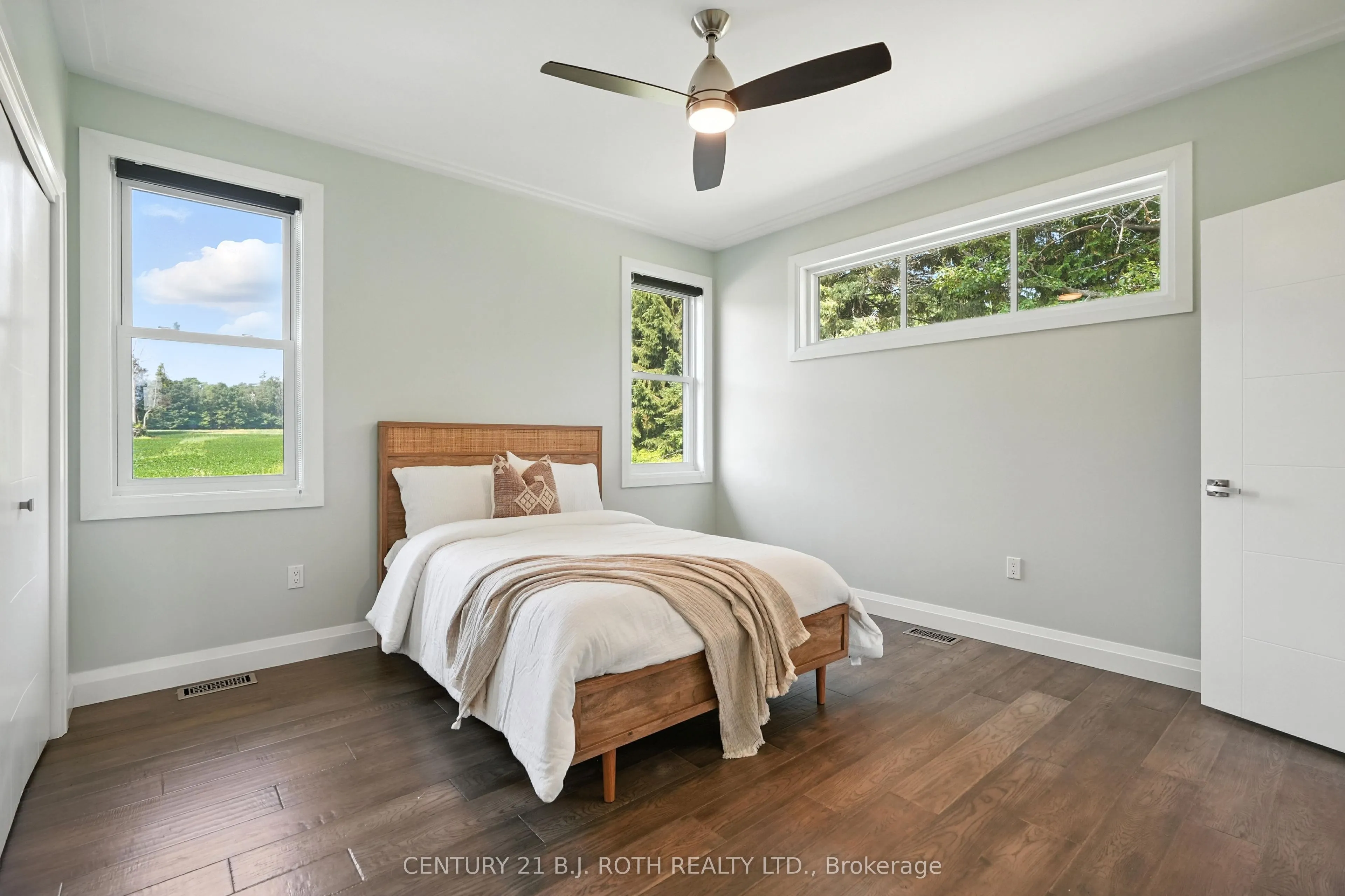 3510 BRENNAN Line W