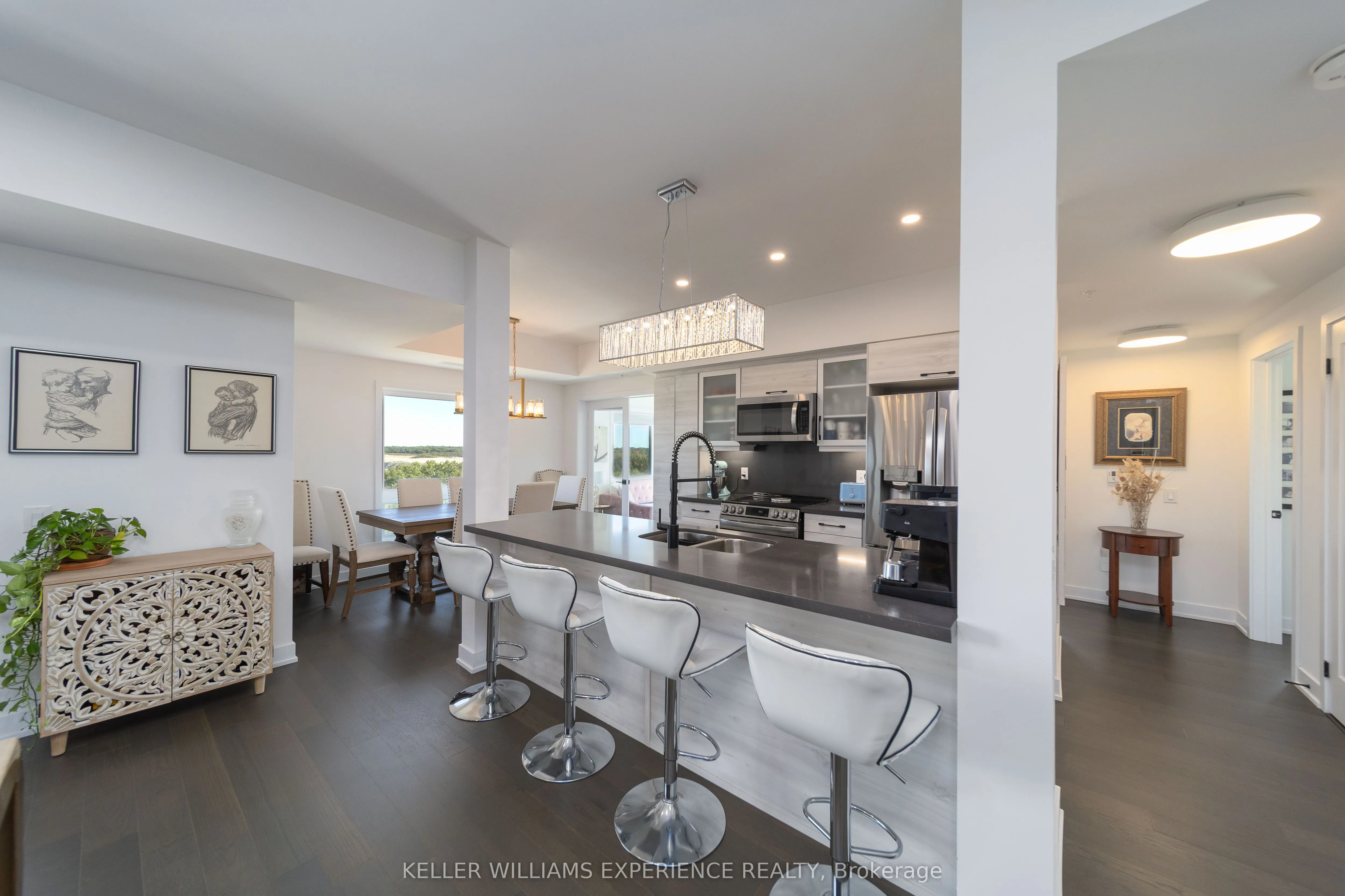 8 Culinary Lane, #601
