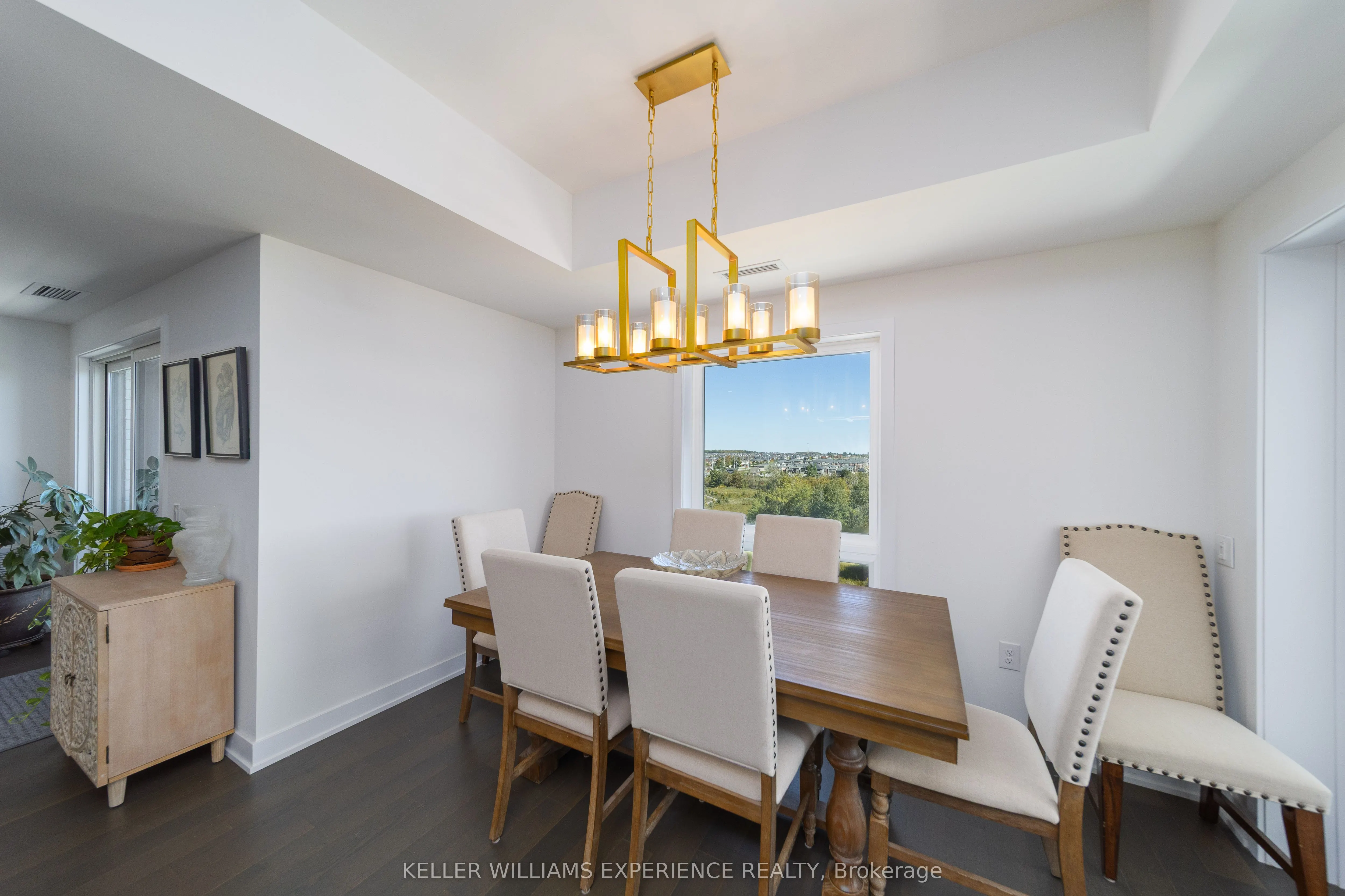 8 Culinary Lane, #601