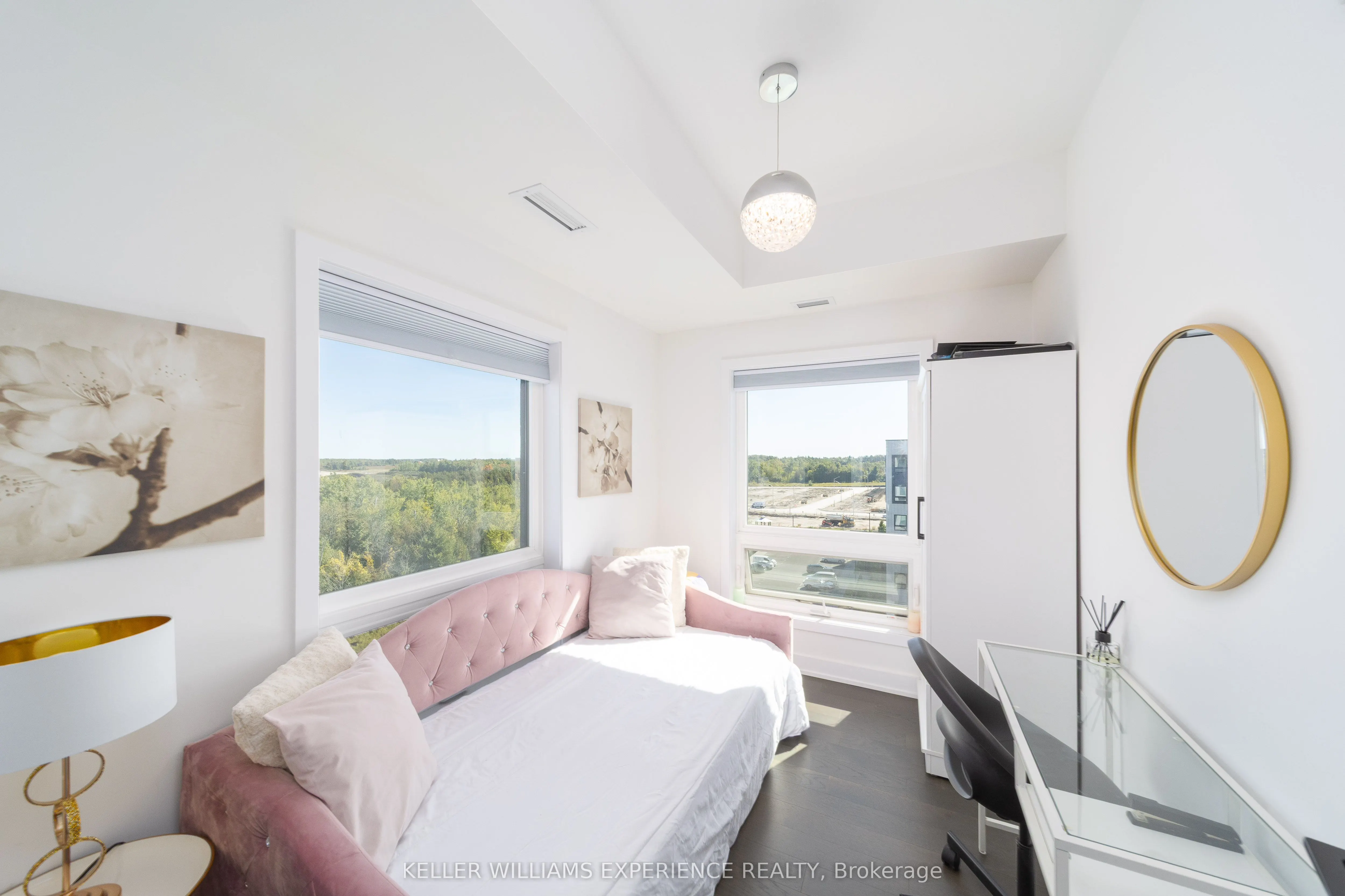 8 Culinary Lane, #601