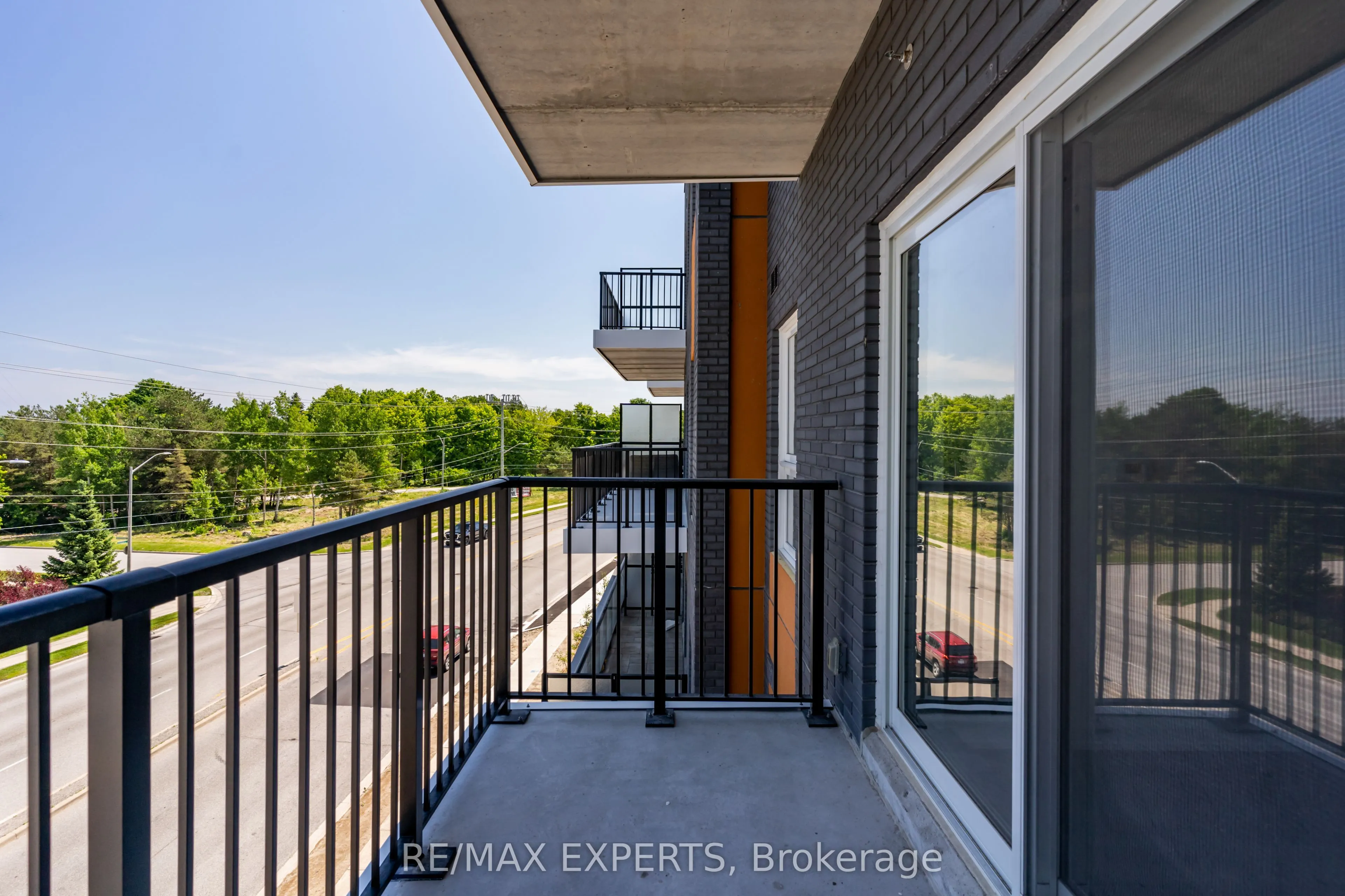 430 ESSA Road, #319