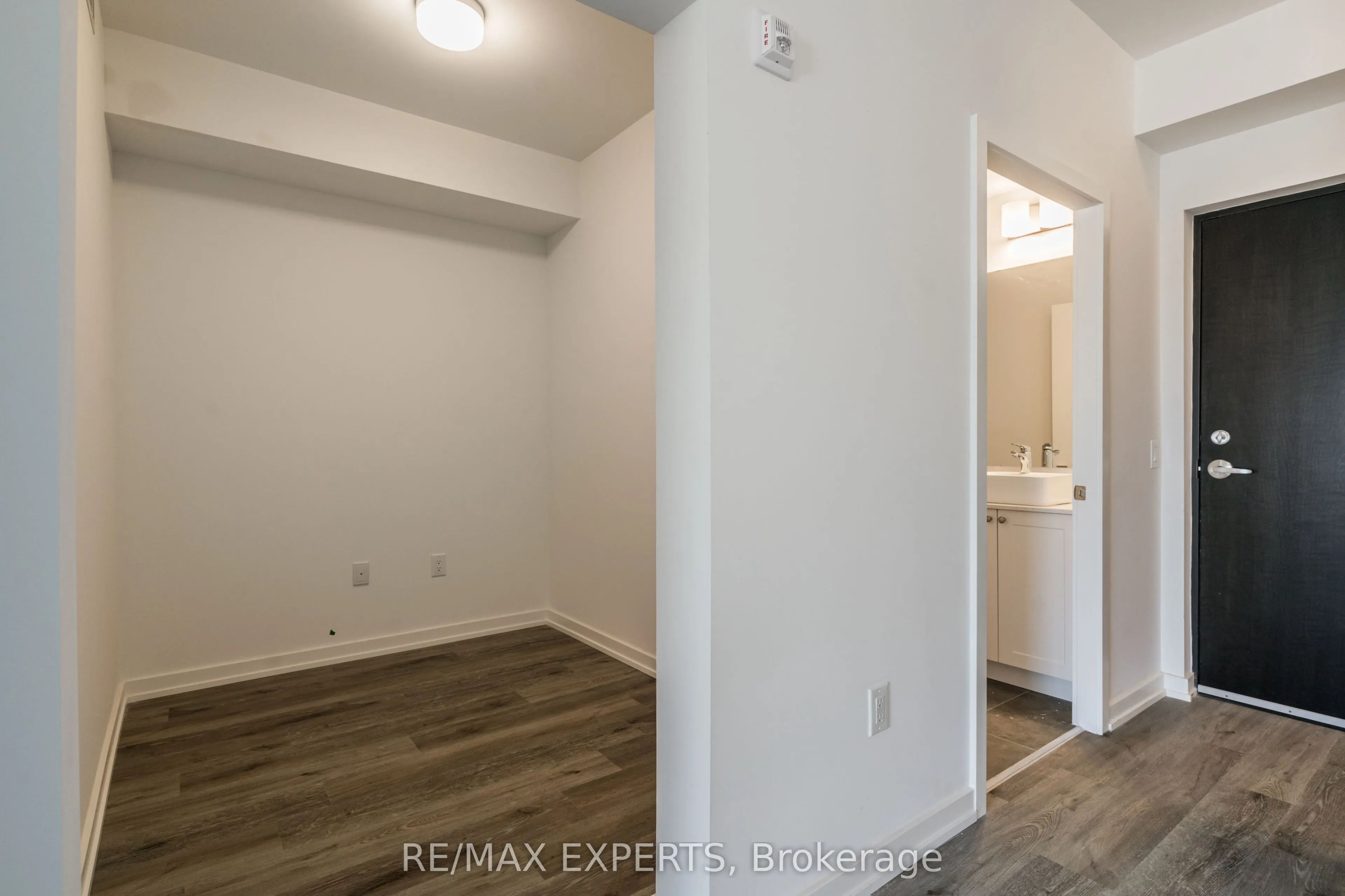 430 ESSA Road, #319