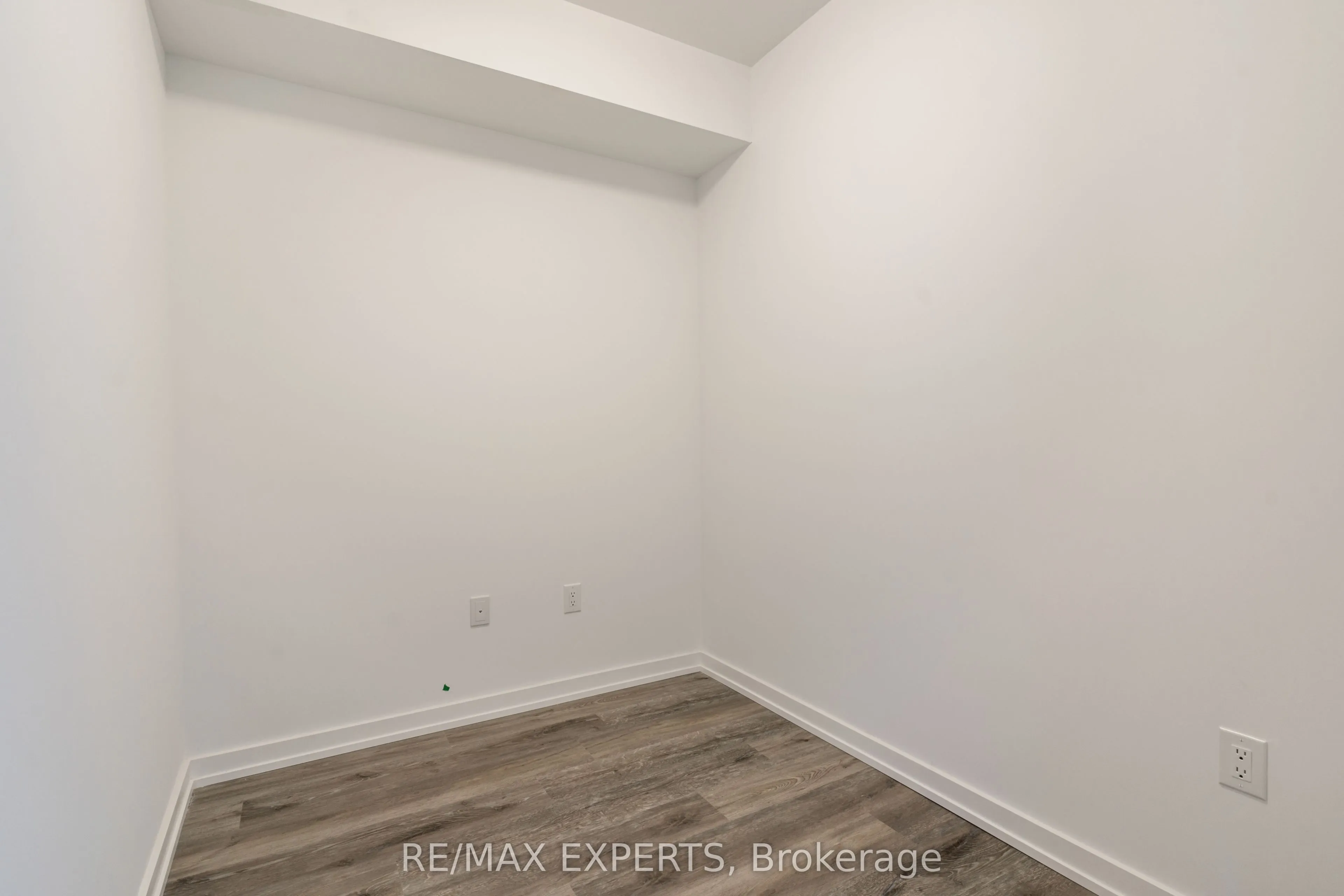 430 ESSA Road, #319