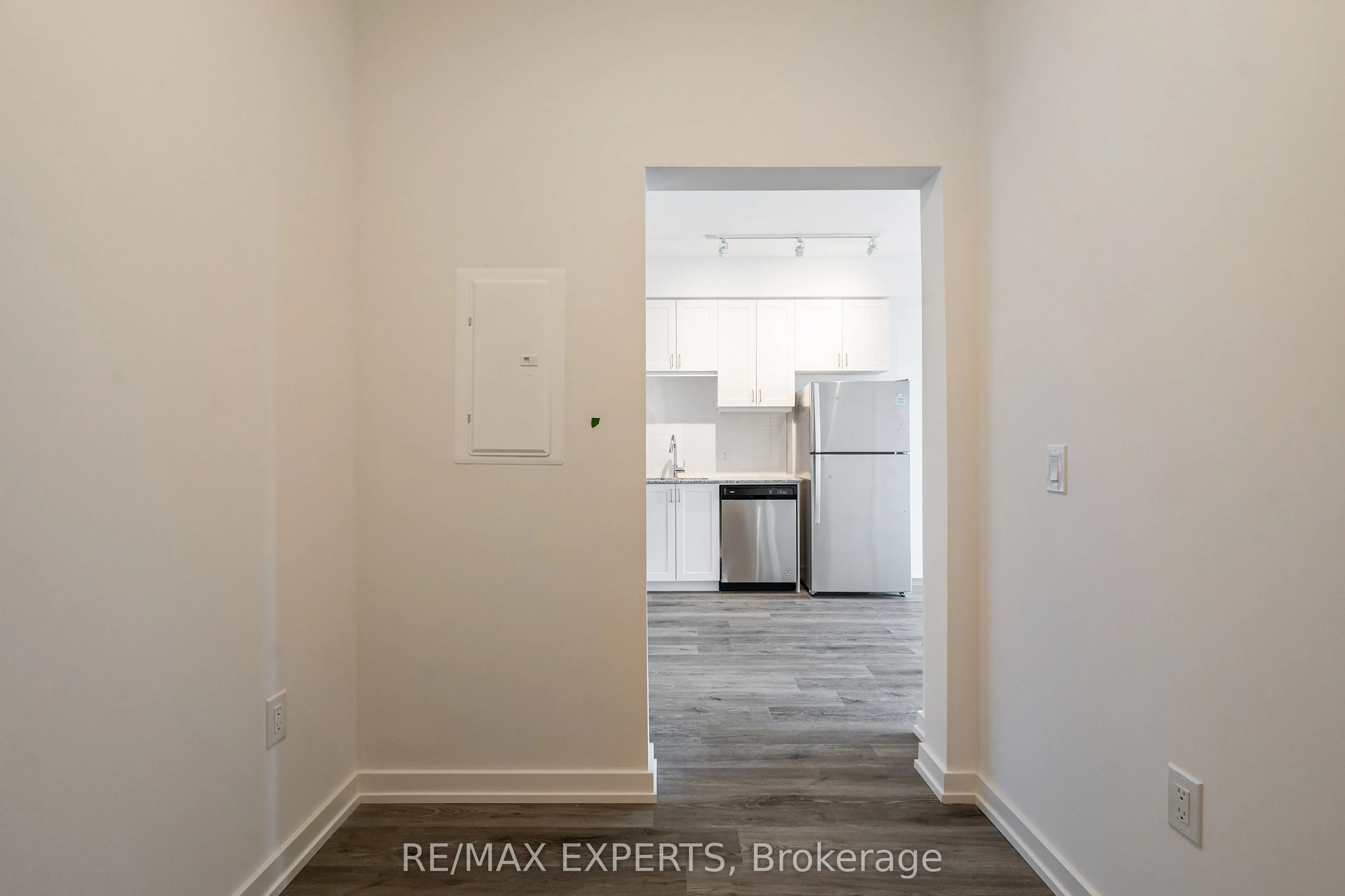 430 ESSA Road, #319
