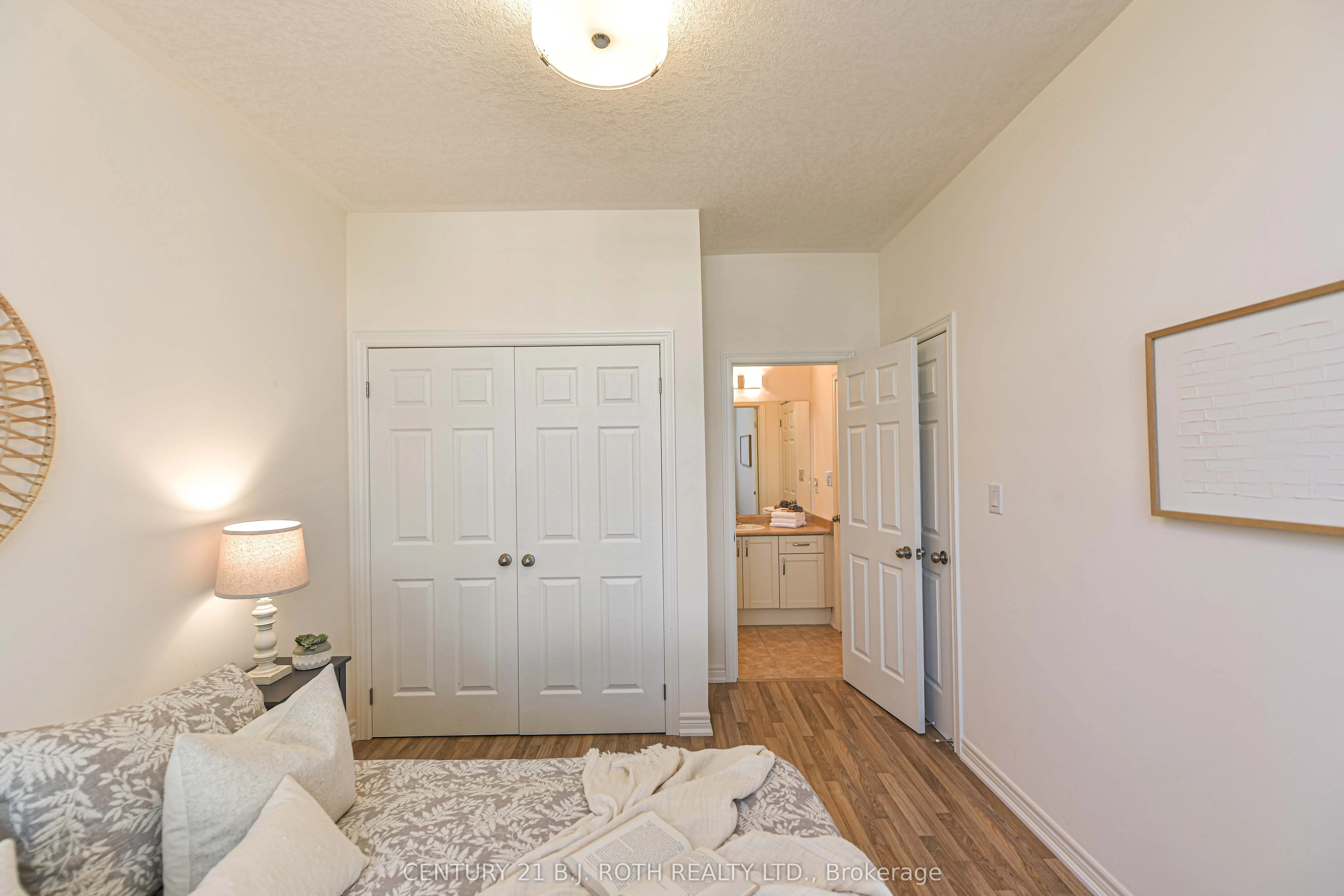 28 Canterbury Circle