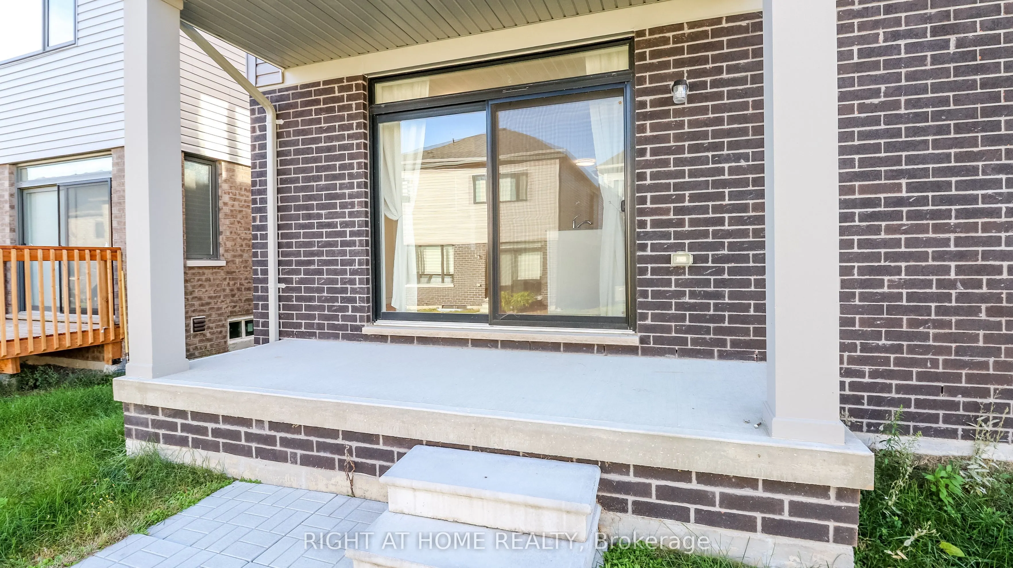 12 Bannister Road, #2