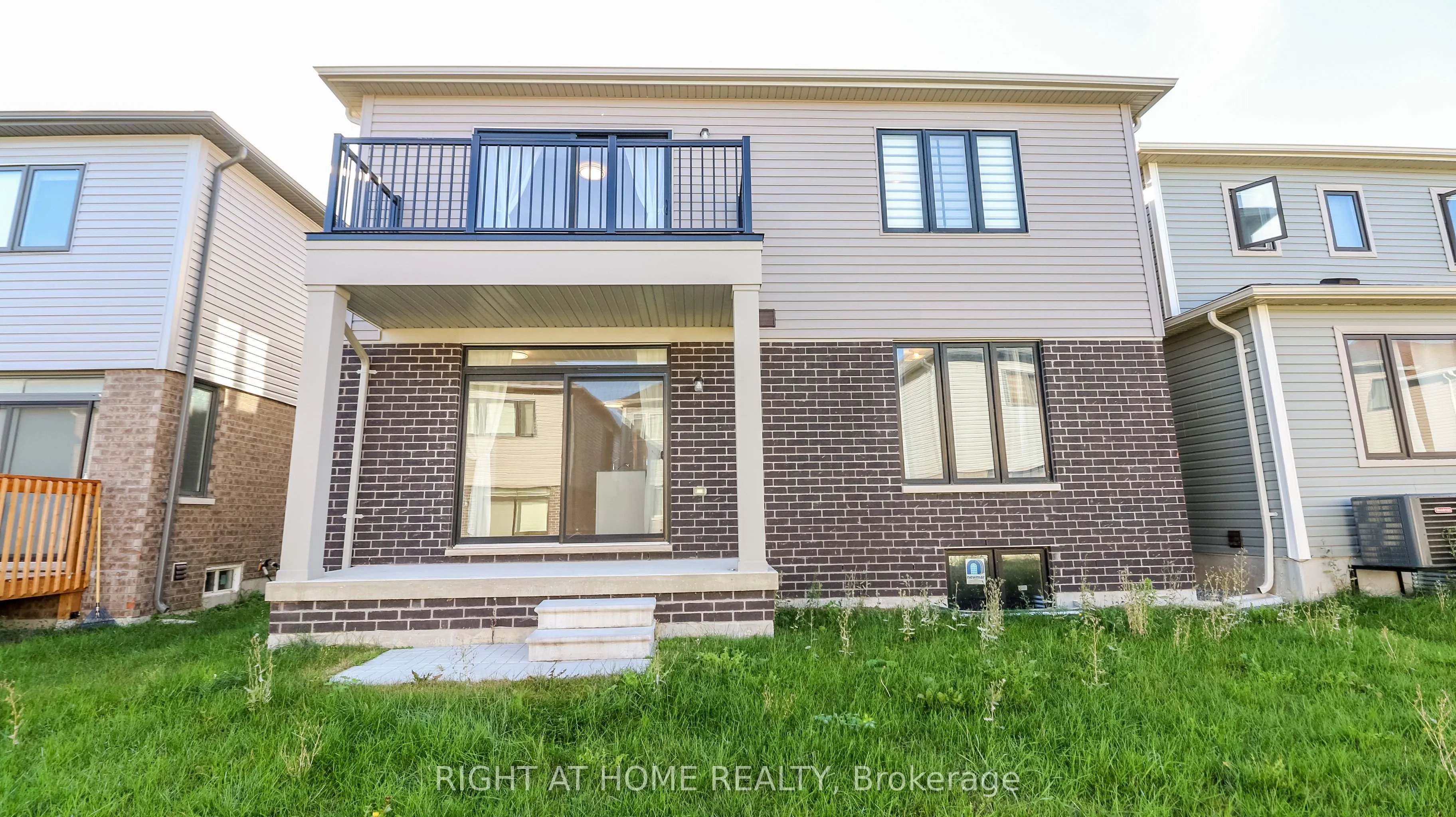 12 Bannister Road, #2