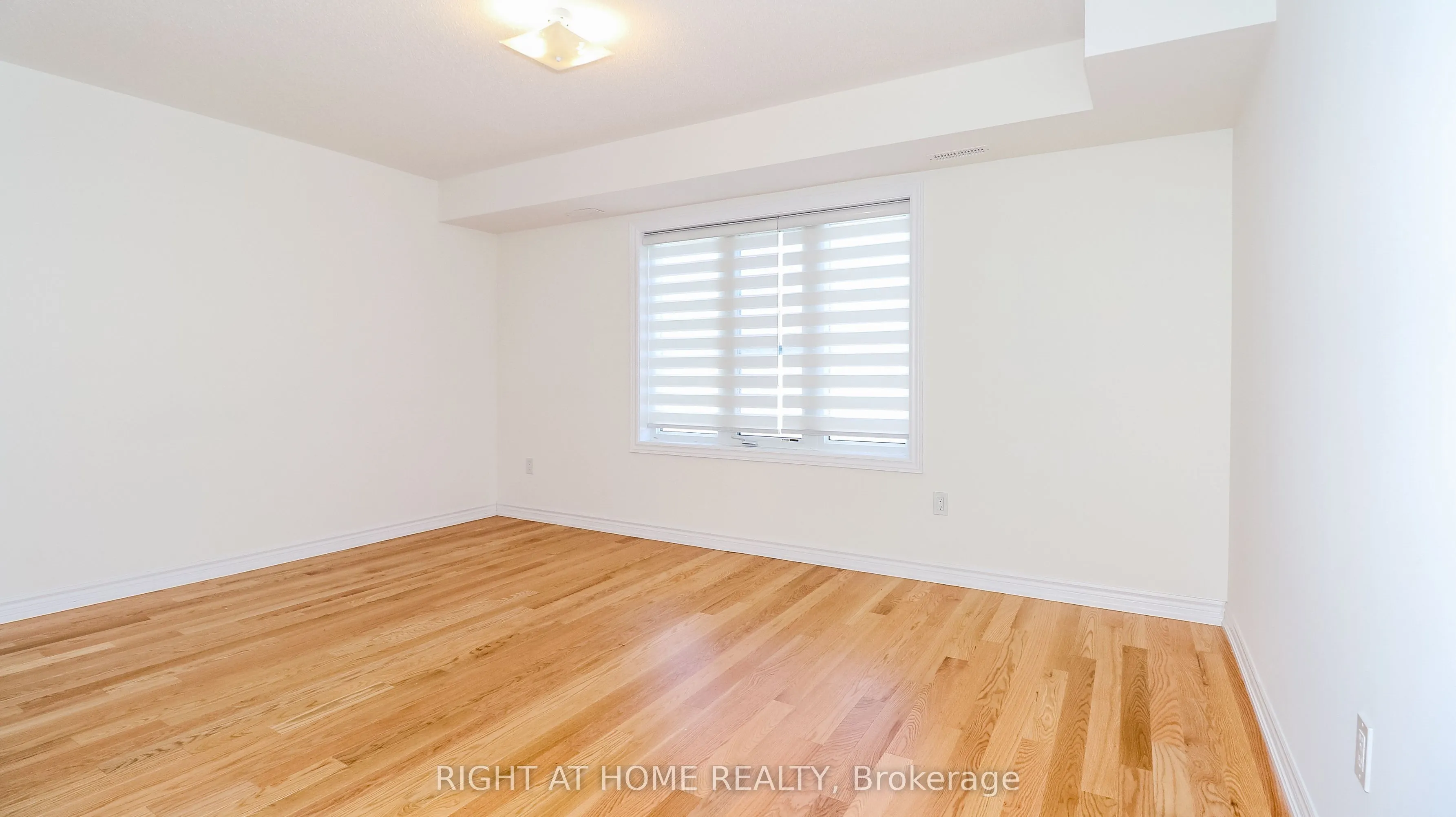 12 Bannister Road, #1