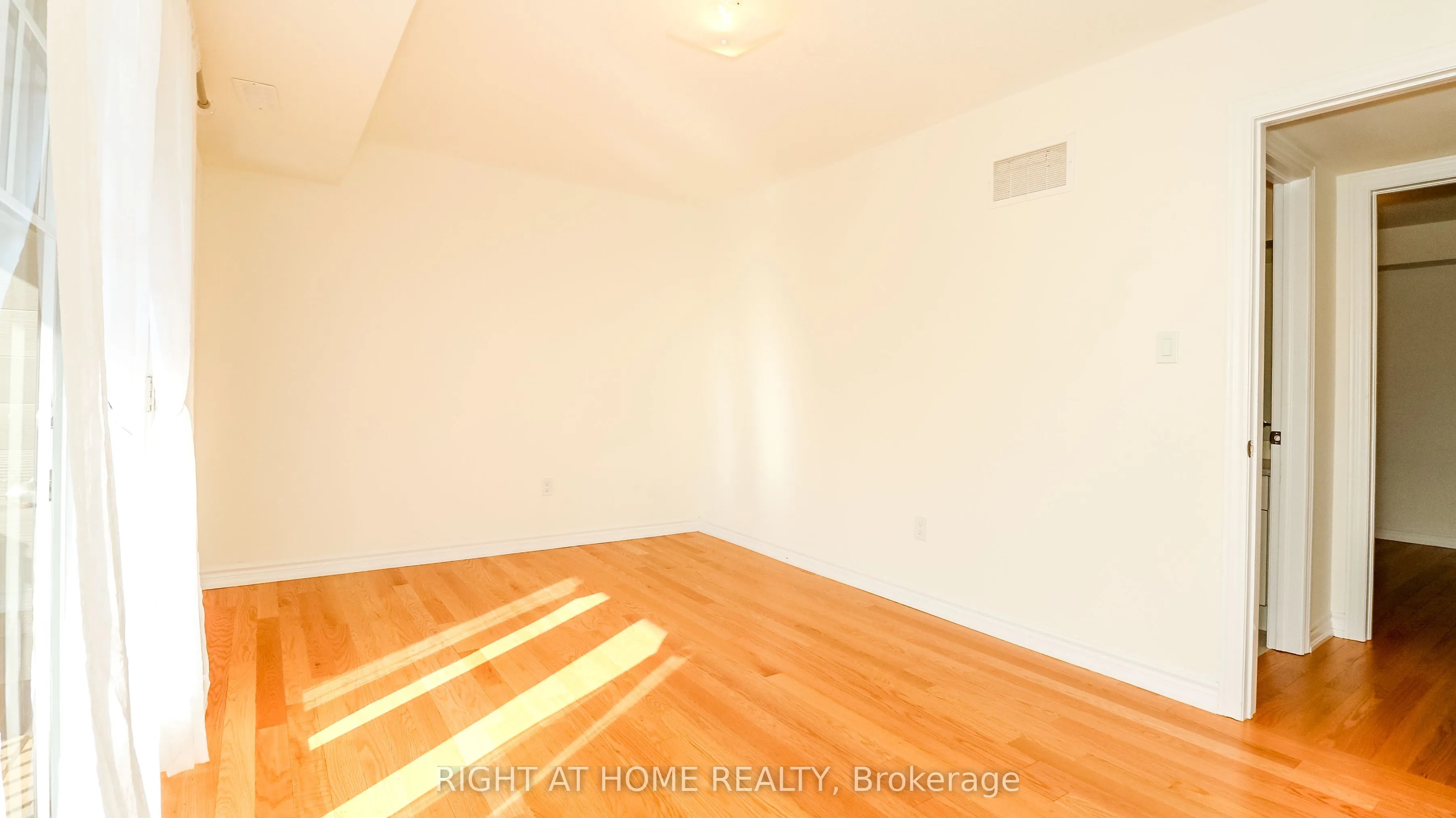 12 Bannister Road, #1