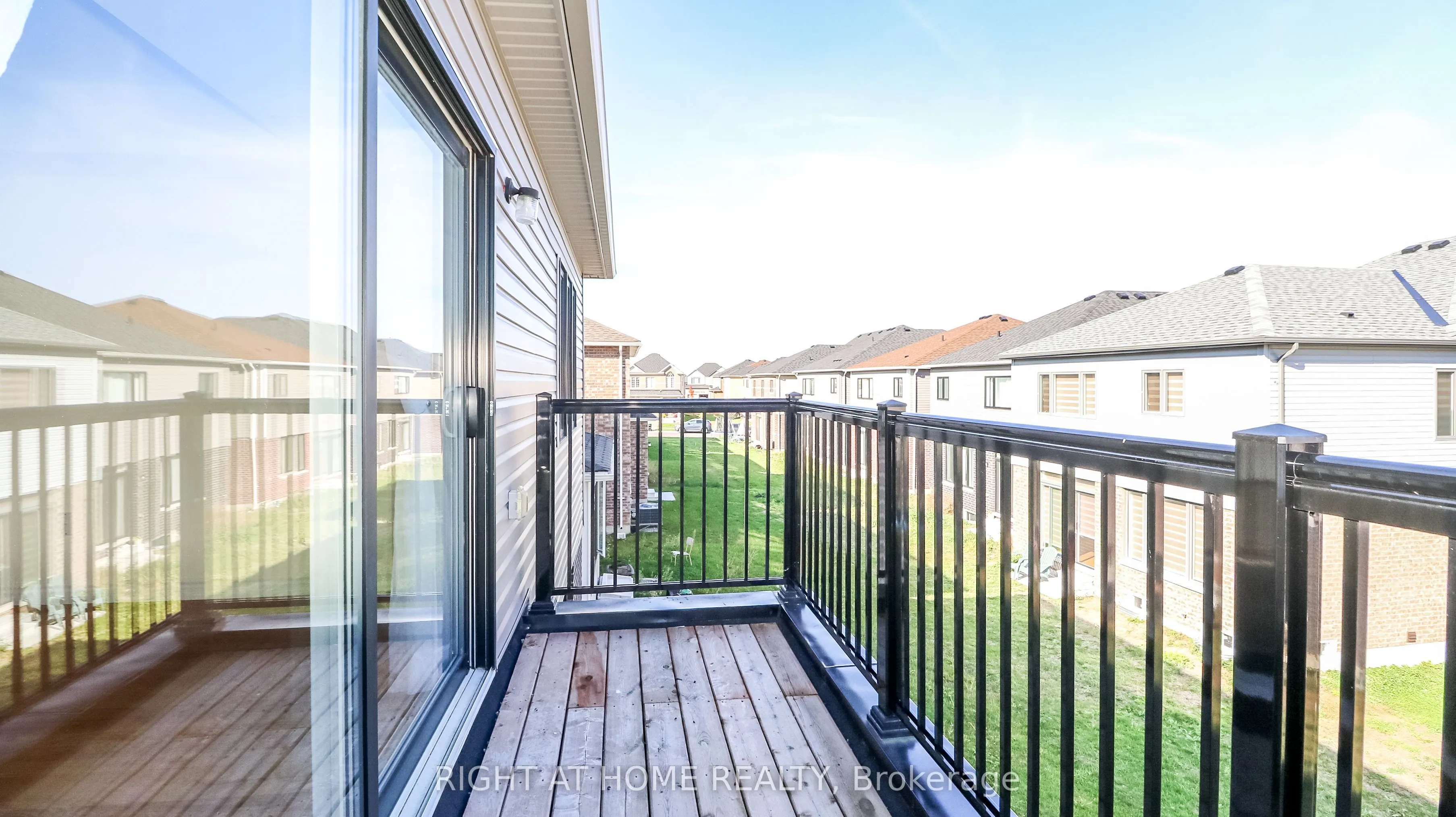 12 Bannister Road, #1