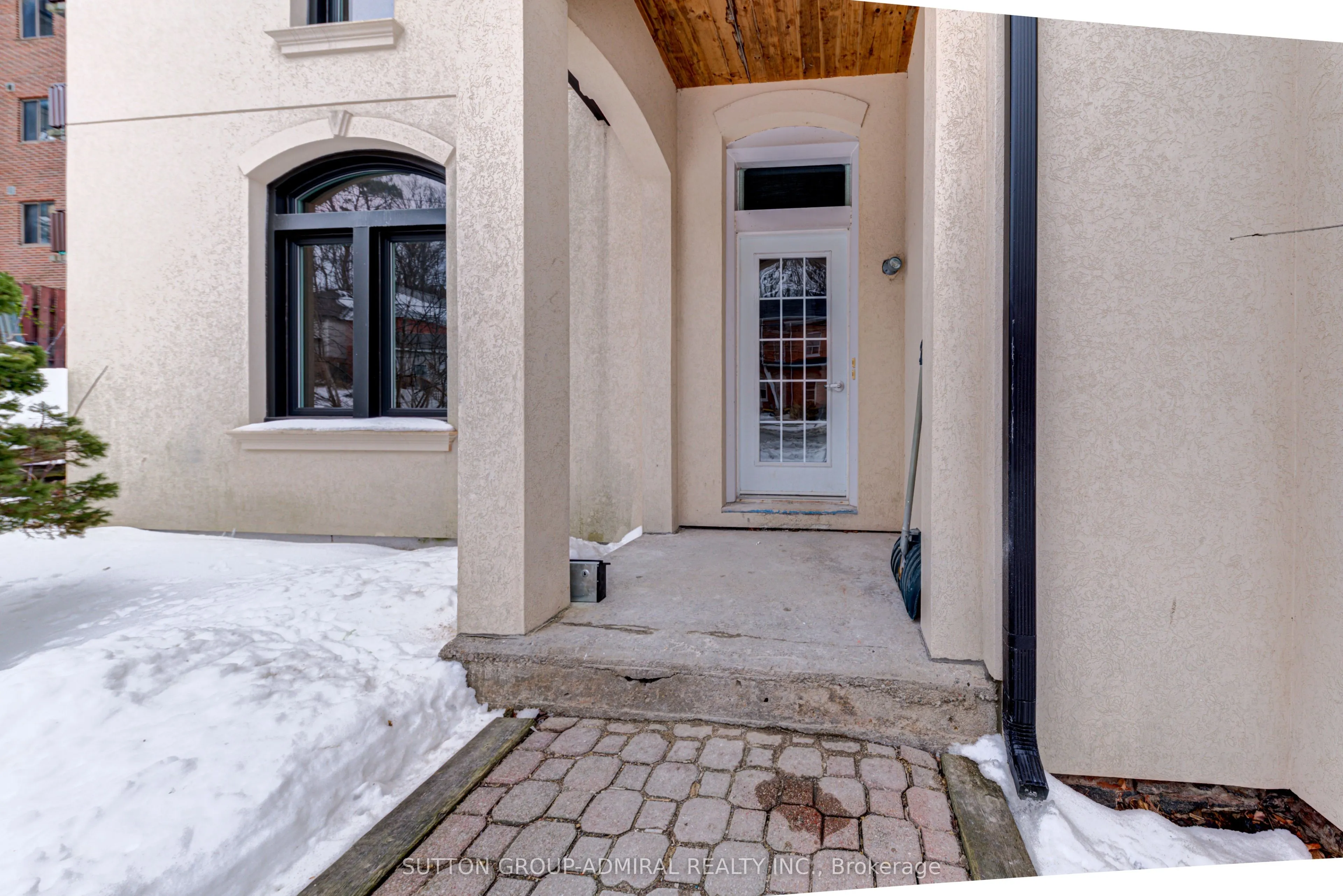 167 Collier Street, #2