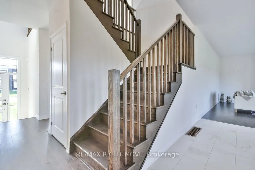 3721 Quayside Drive