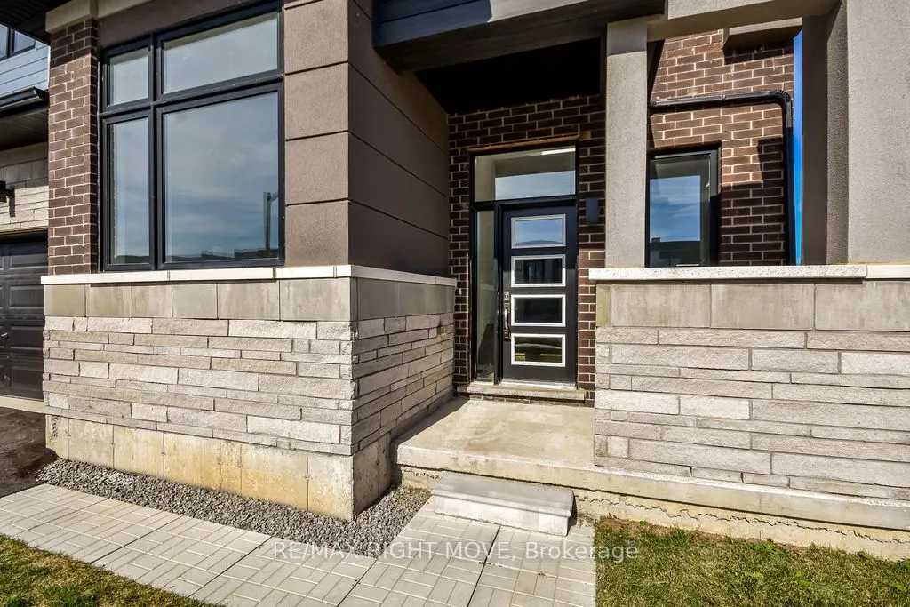 3721 Quayside Drive