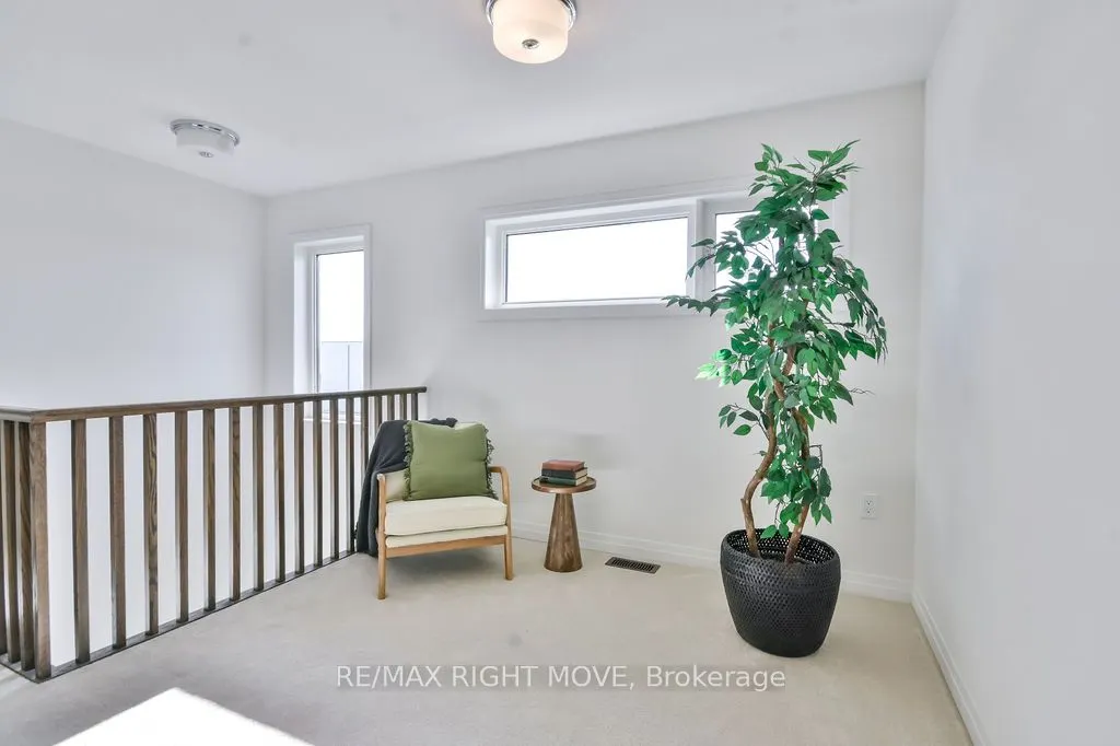 3721 Quayside Drive