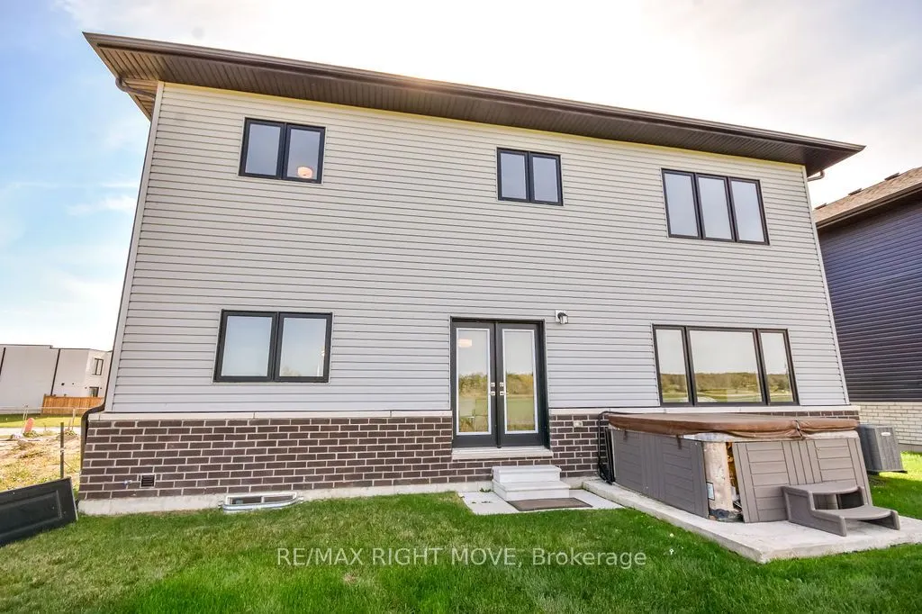 3721 Quayside Drive