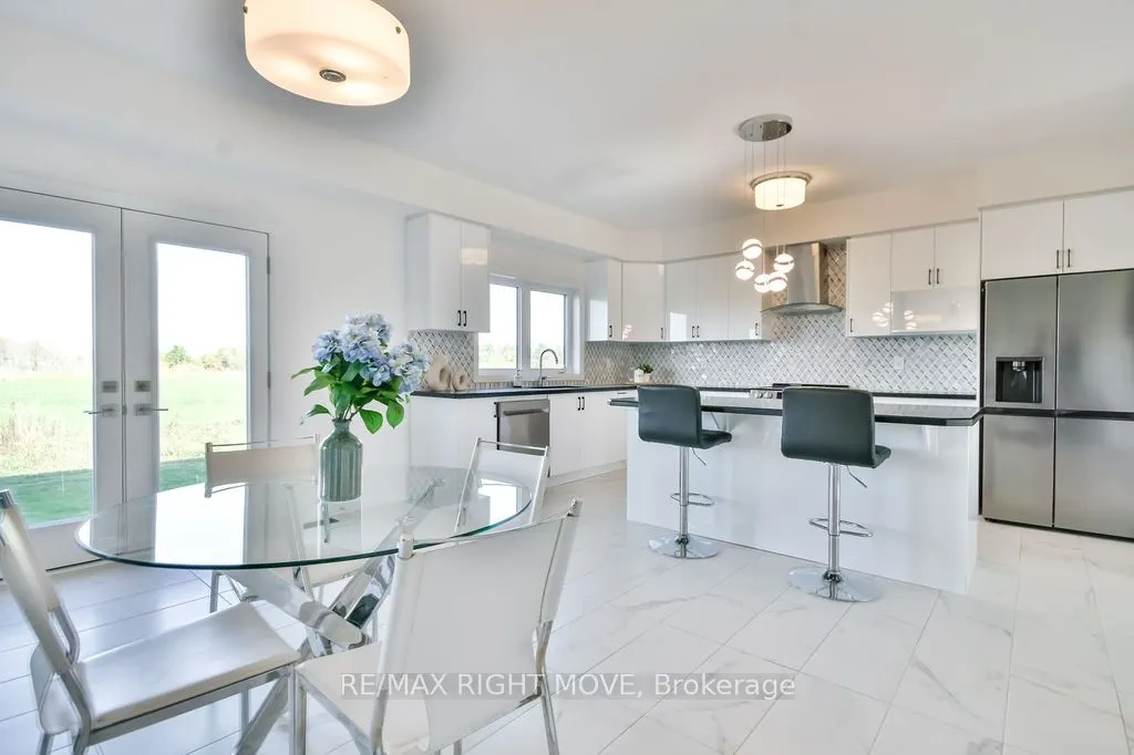 3721 Quayside Drive