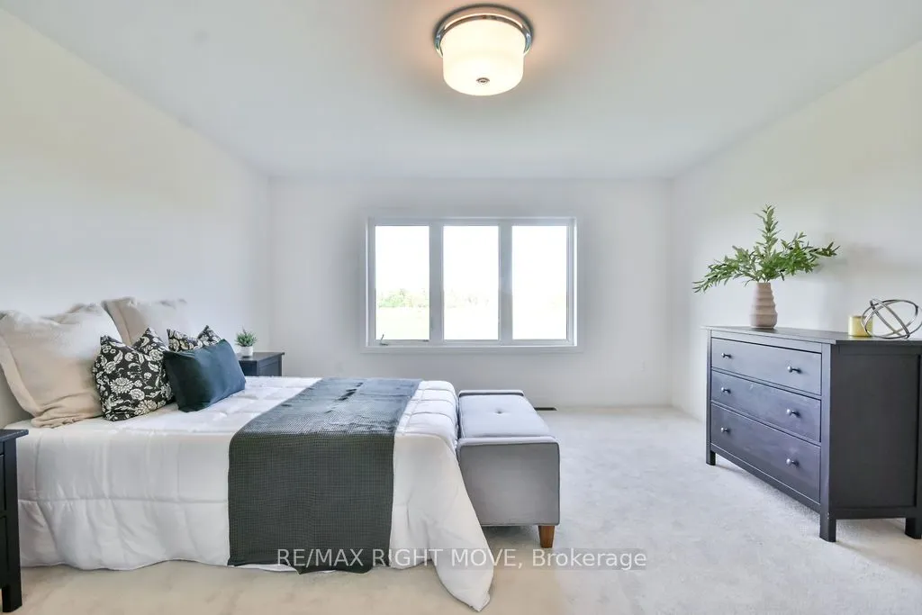 3721 Quayside Drive