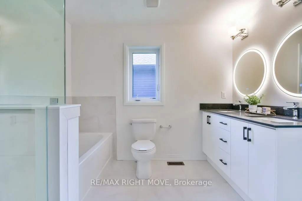3721 Quayside Drive