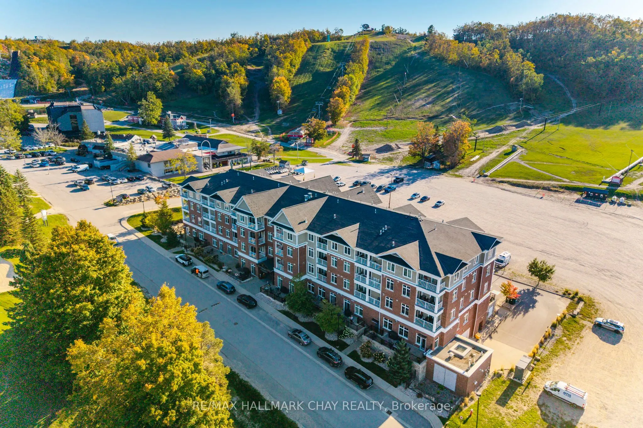 40 Horseshoe Boulevard, #207
